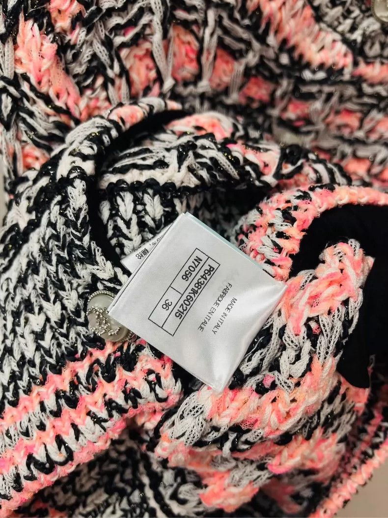 Chanel Chanel Pink mixed color tweed diamond buckle knitting 2504- Size XS / US 0-2 / IT 36-38 - 5 Thumbnail