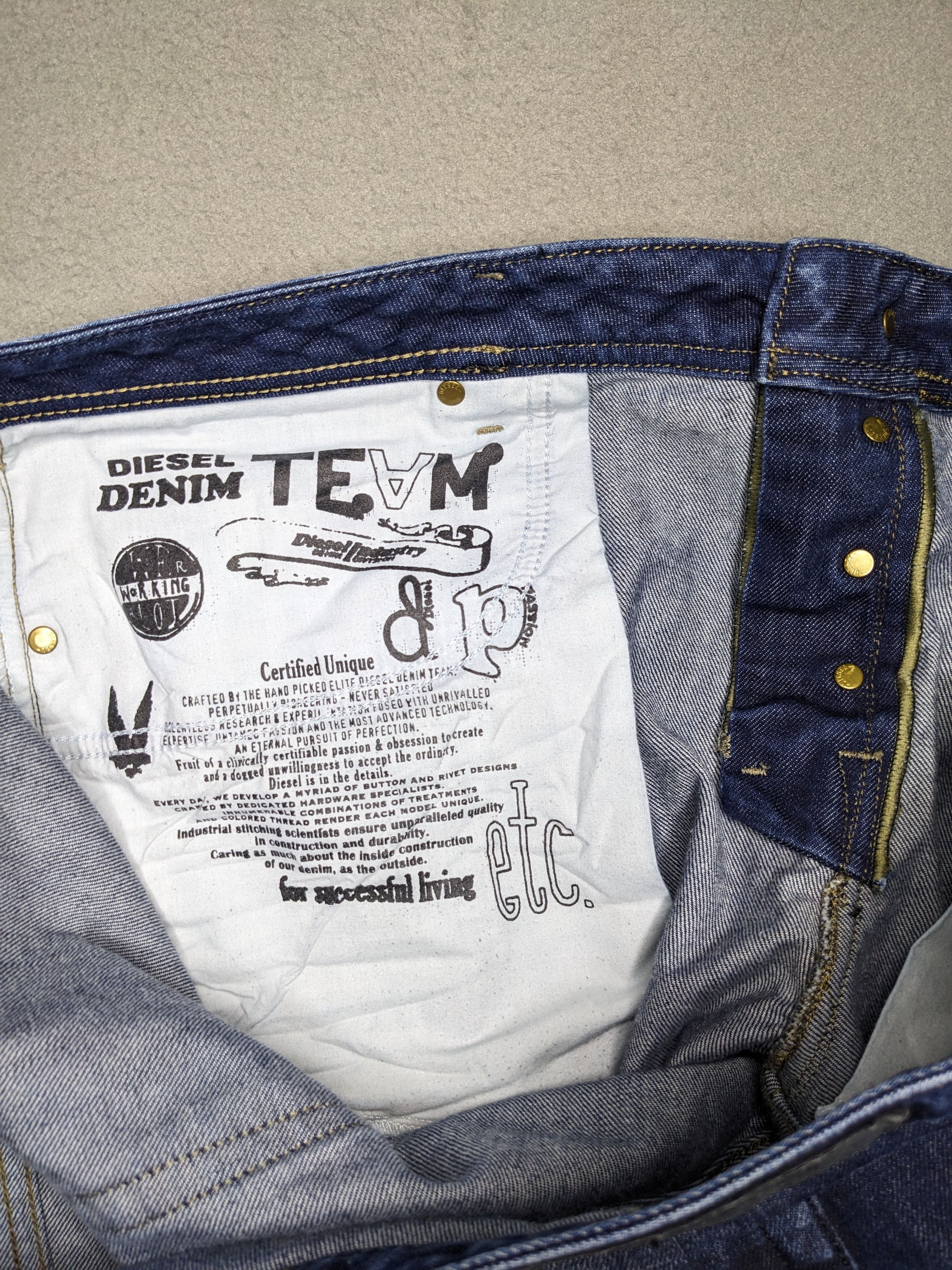 Diesel Diesel Zathan Jeans Mens 42x28 Blue Dark Wash Bootcut Italy Size US 42 / EU 58 - 15 Thumbnail