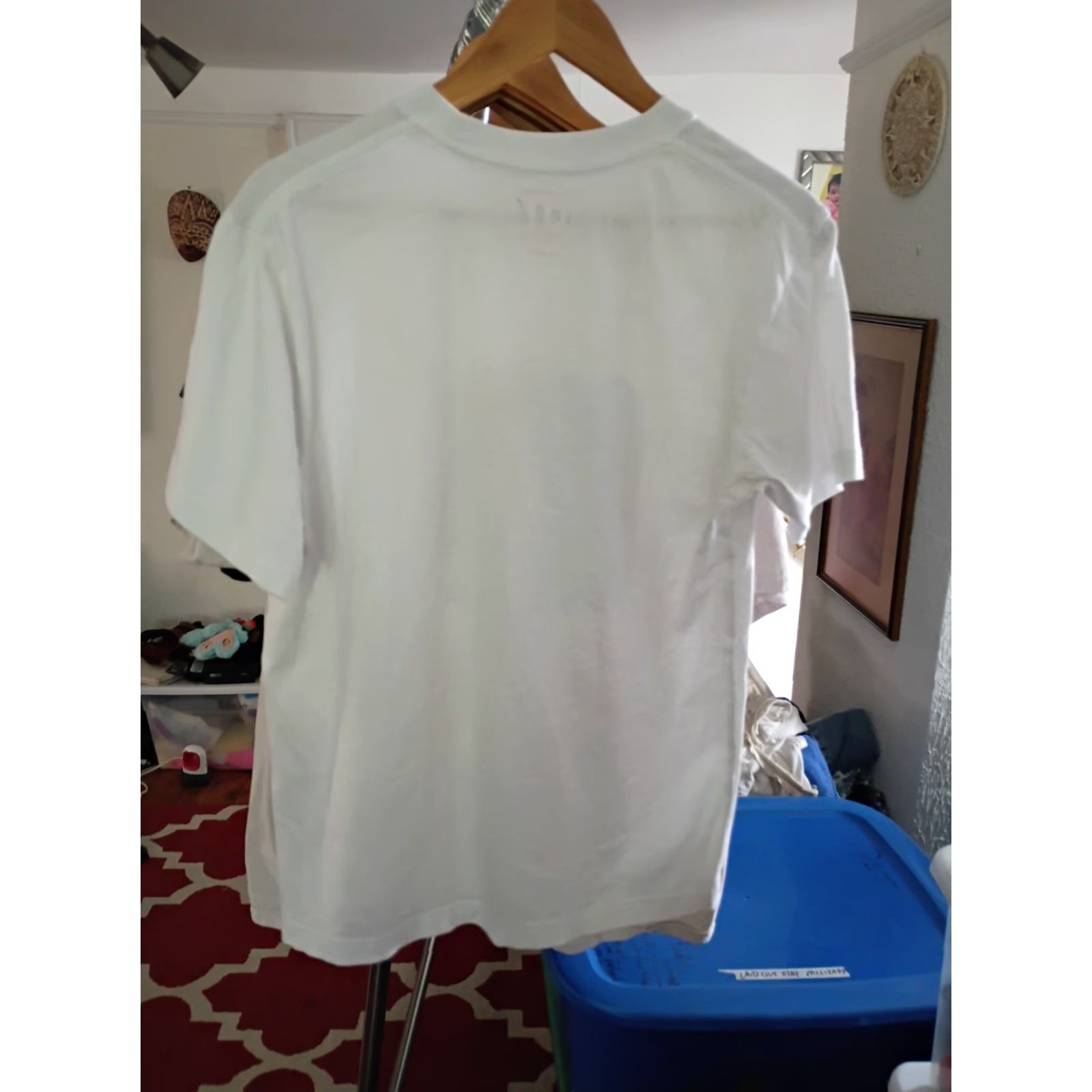 Uniqlo VINTAGE Uniqlo UT Me! Japanese Mon Tee Shirt M White Mens Size US M / EU 48-50 / 2 - 5 Thumbnail