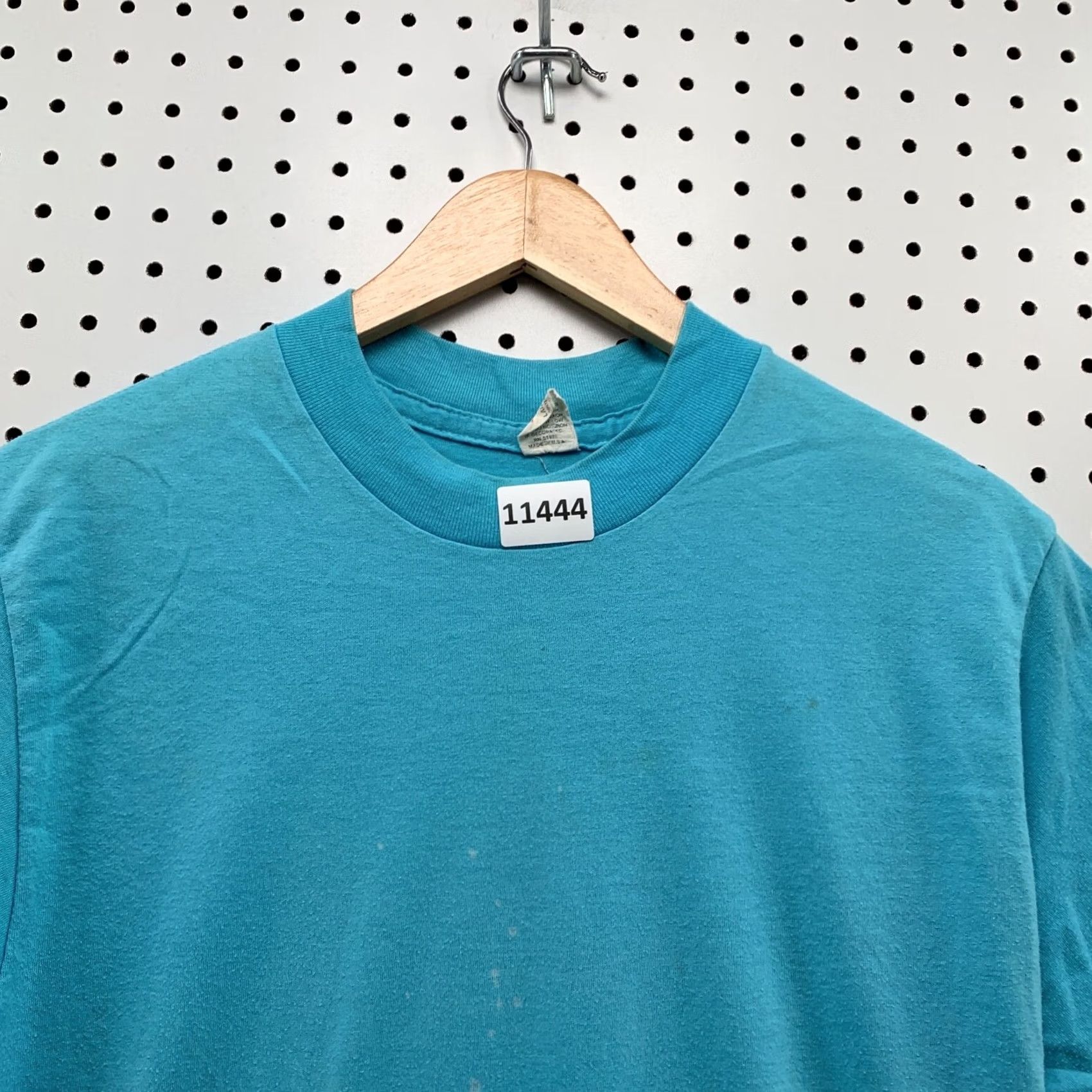 Vintage VINTAGE Sky Blue Shirt Mens M 80s USA Lexington Single Stitch T-Shirt Varsity Cotton Polyester Blue 18x30.5 Men Size US M / EU 48-50 / 2 - 5 Thumbnail