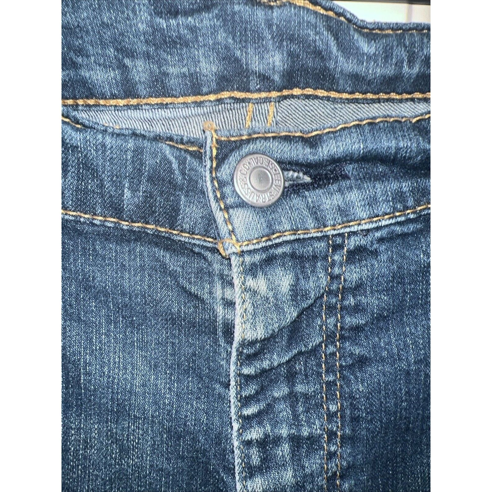 Levi's Levi’s 559 Jeans Men’s 38x30 Blue Straight Fit Medium Wash Size US 38 / EU 54 - 4 Thumbnail