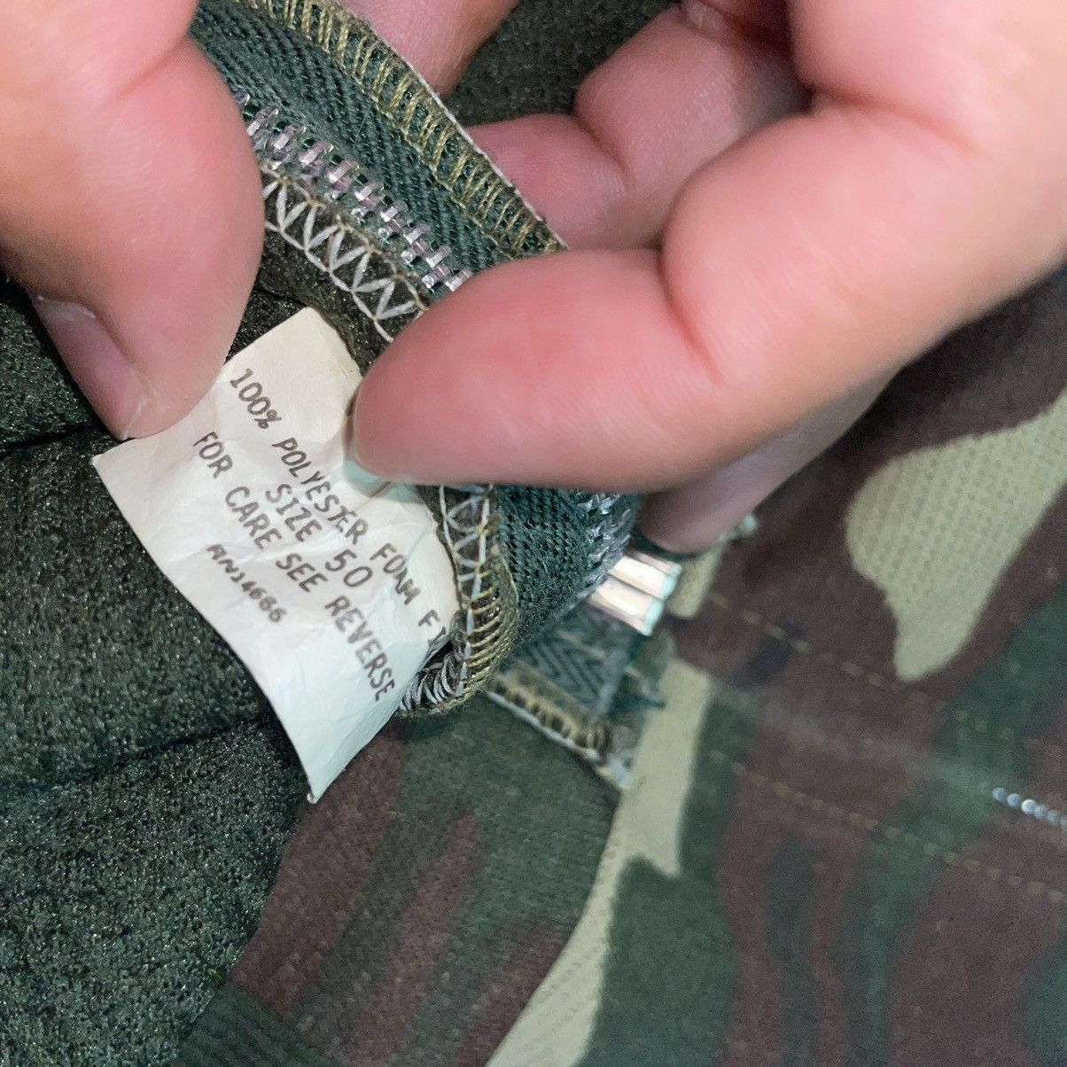 Vintage Montgomery Ward Camo Thermal Lined Zip Up Hoodie Size US L / EU 52-54 / 3 - 4 Thumbnail