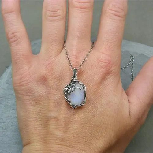 Jewelry × Vintage Moonstone Pendant Necklace Size ONE SIZE - 1 Thumbnail