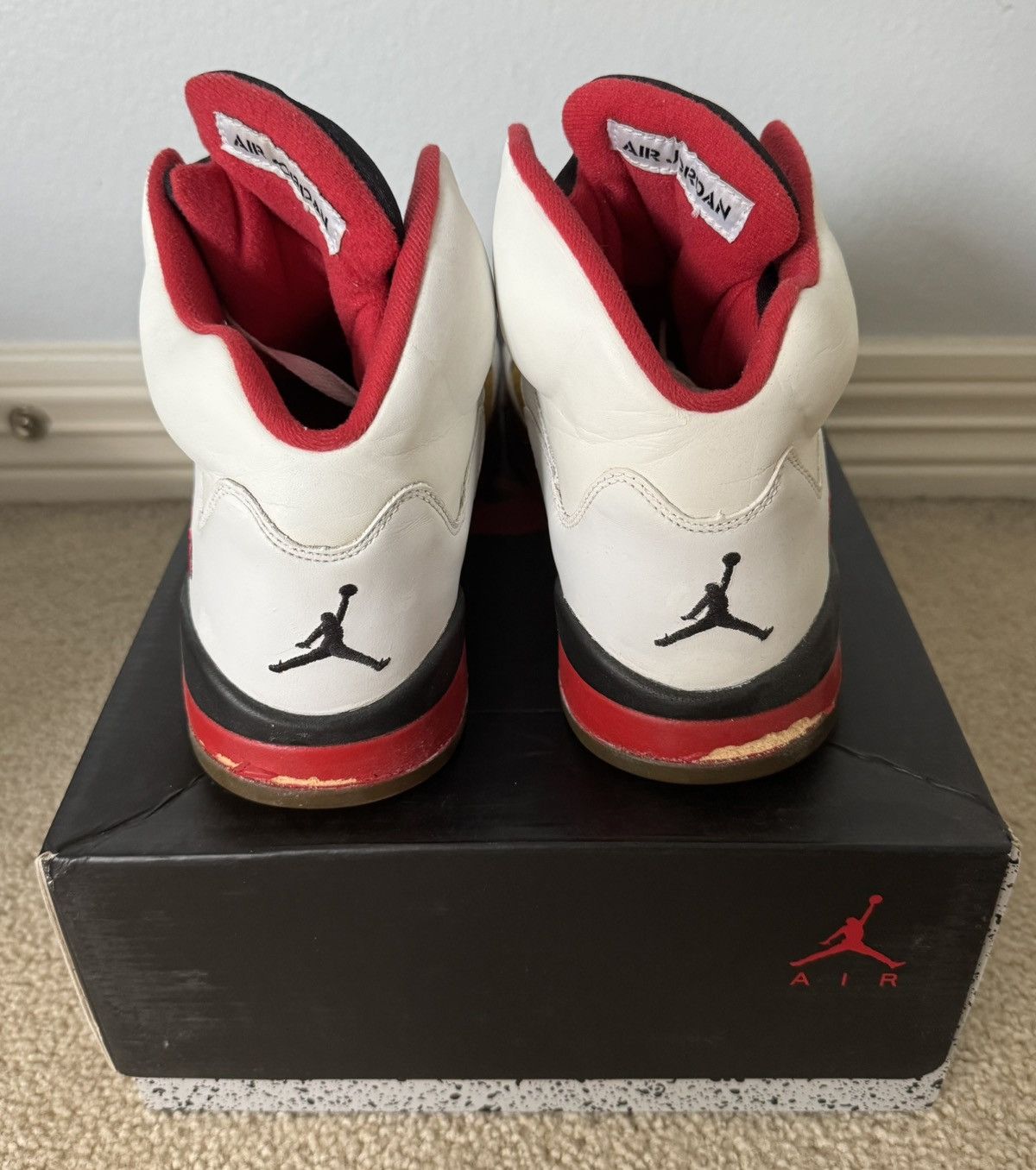 Jordan Brand 2006 Jordan Retro 5 Fire Red Black Tongue *needs sole swap Size US 12 / EU 45 - 3 Thumbnail