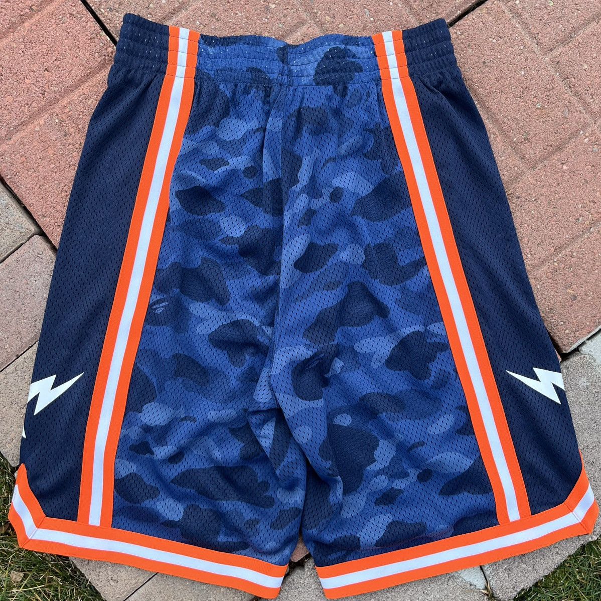 Bape SS22 A Bathing Ape Bape Camo Wide Basketball Shorts Sz XL Size US 31 - 2 Thumbnail