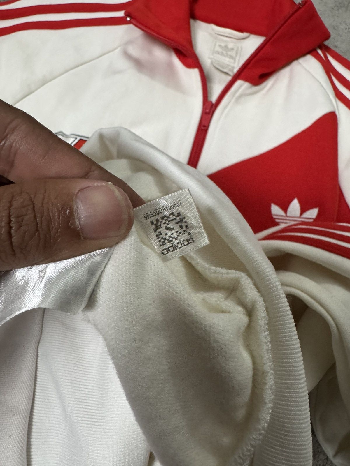 Adidas VINTAGE ADIDAS RIVER PLATE TRACK TOP Size US M / EU 48-50 / 2 - 12 Thumbnail