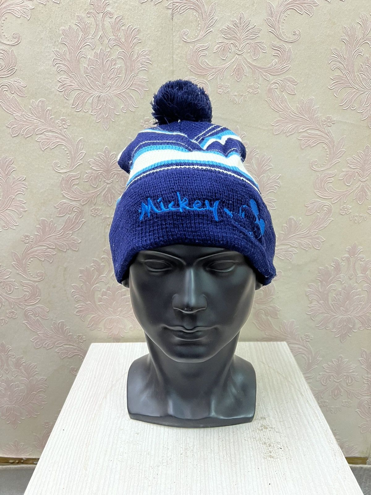 Disney × Mickey Mouse Mickey Mouse Cartoon Beanie Hats Size ONE SIZE - 2 Thumbnail