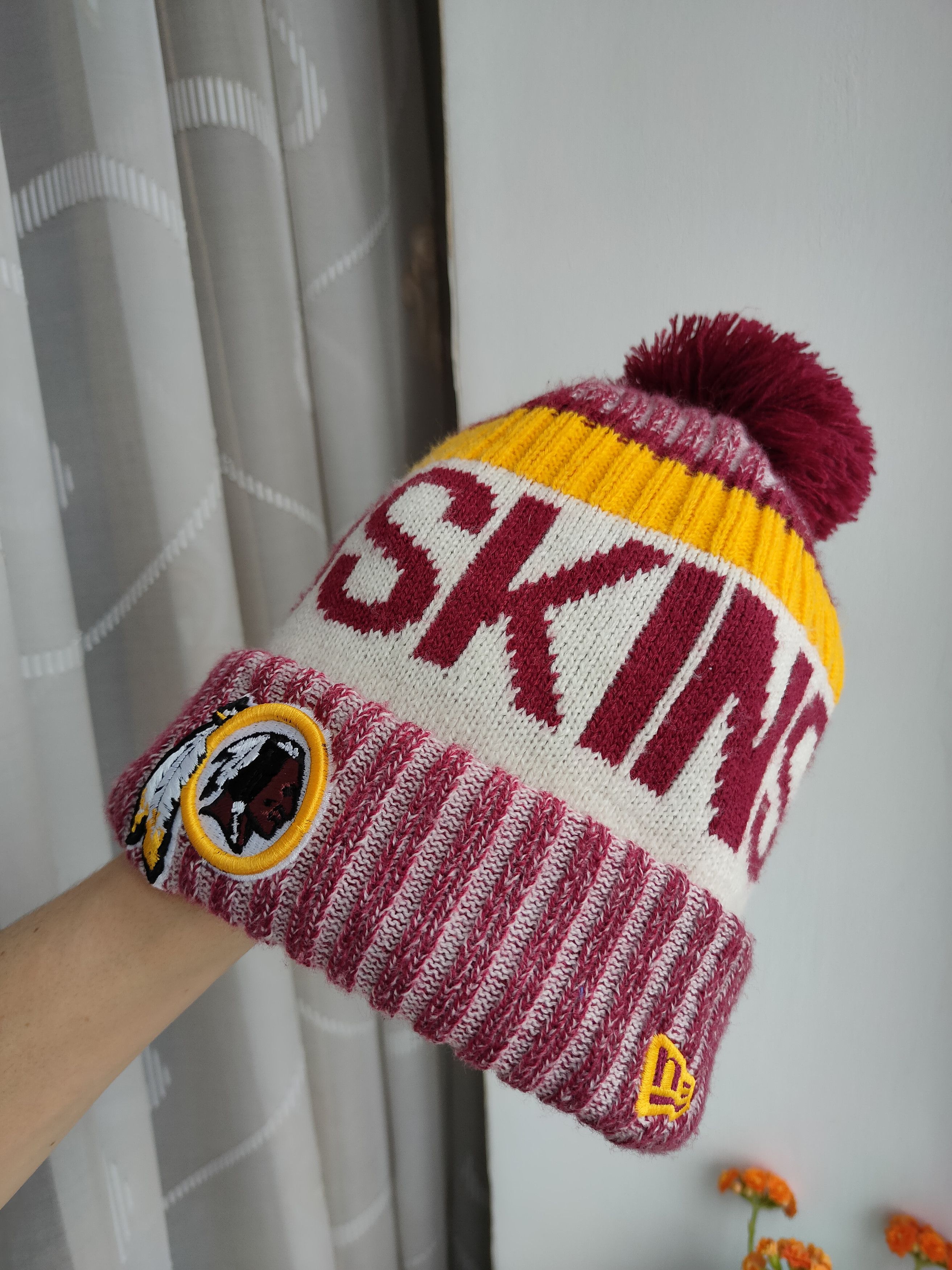 New Era Washington Redskins NFL Hat Pom Pom Accessories