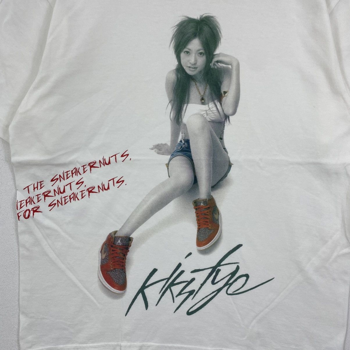 KIKS TYO KIKS TYO Yuko Ishida AJ1 Sneaker Girl Tee White M 2008 Rare Size US M / EU 48-50 / 2 - 4 Thumbnail