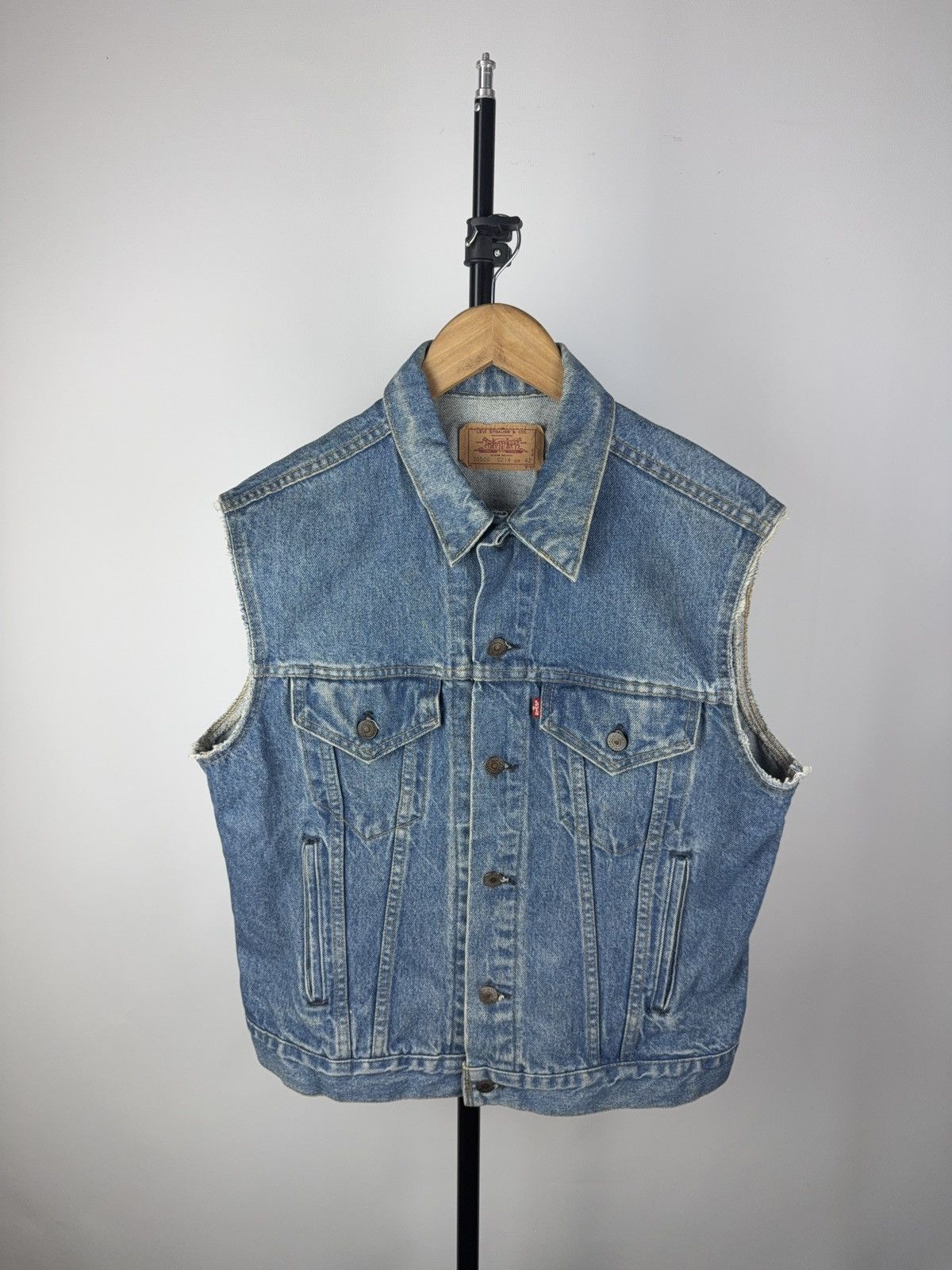 Levi's × Levi's Vintage Clothing × Vintage Vintage 90s Levi’s Punk Rock Logo Denim Vest Size US S / EU 44-46 / 1 - 2 Thumbnail