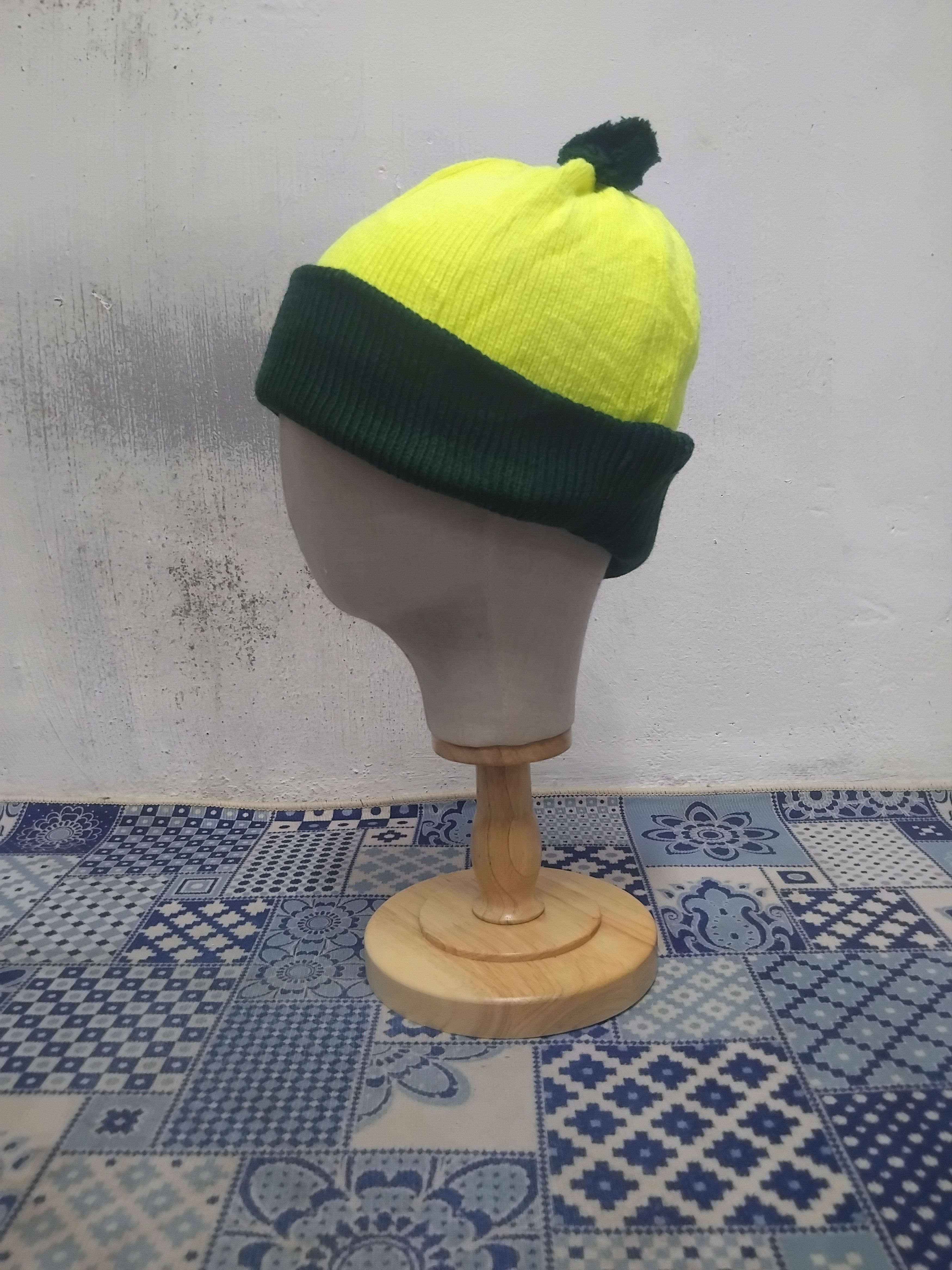 Japanese Brand 2 colour green Made in Japan Beanie Size ONE SIZE - 5 Thumbnail