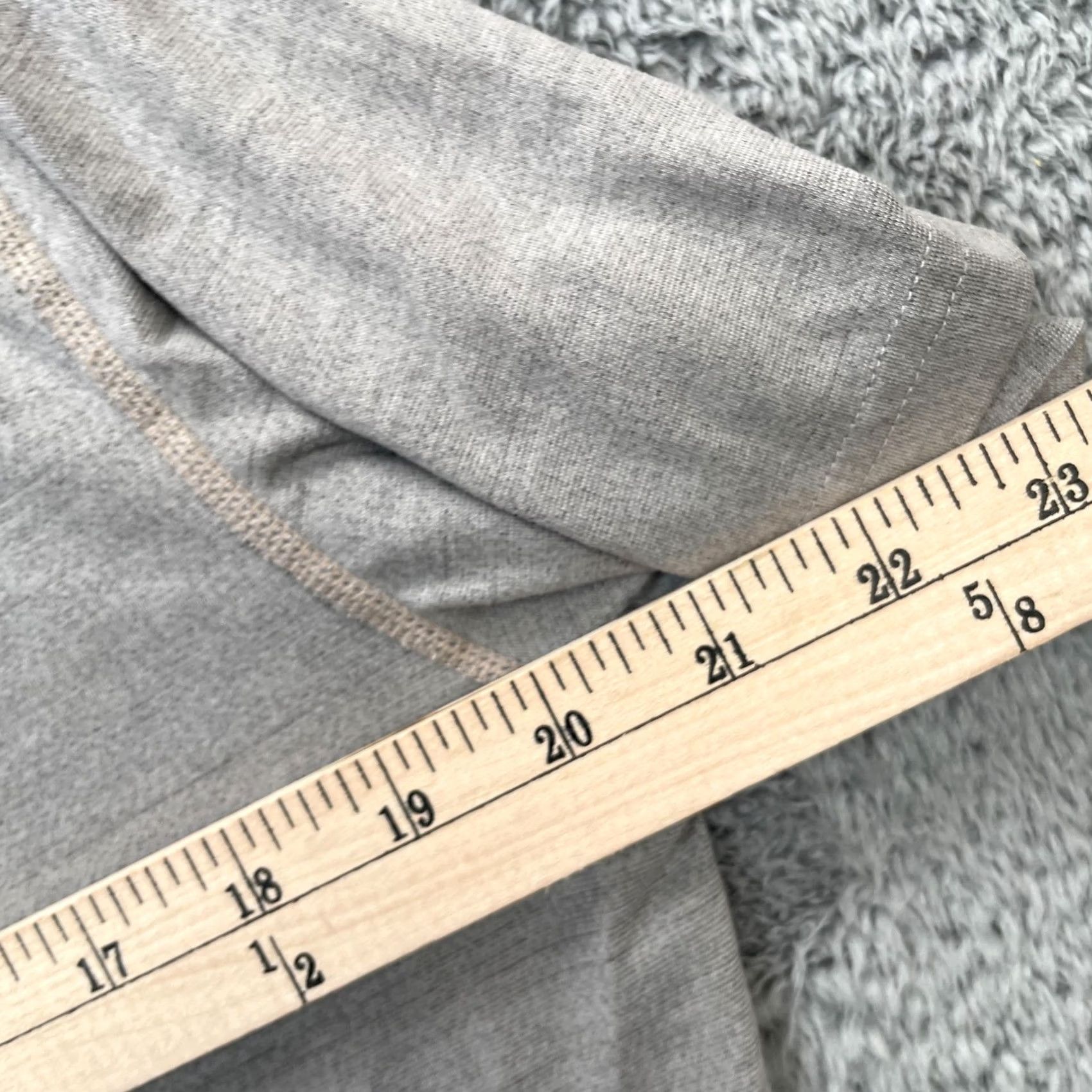 Prana Prana Mens Medium Gray Space Dye Round Neck Logo Performance Athleisure Shirt Size US M / EU 48-50 / 2 - 7 Thumbnail