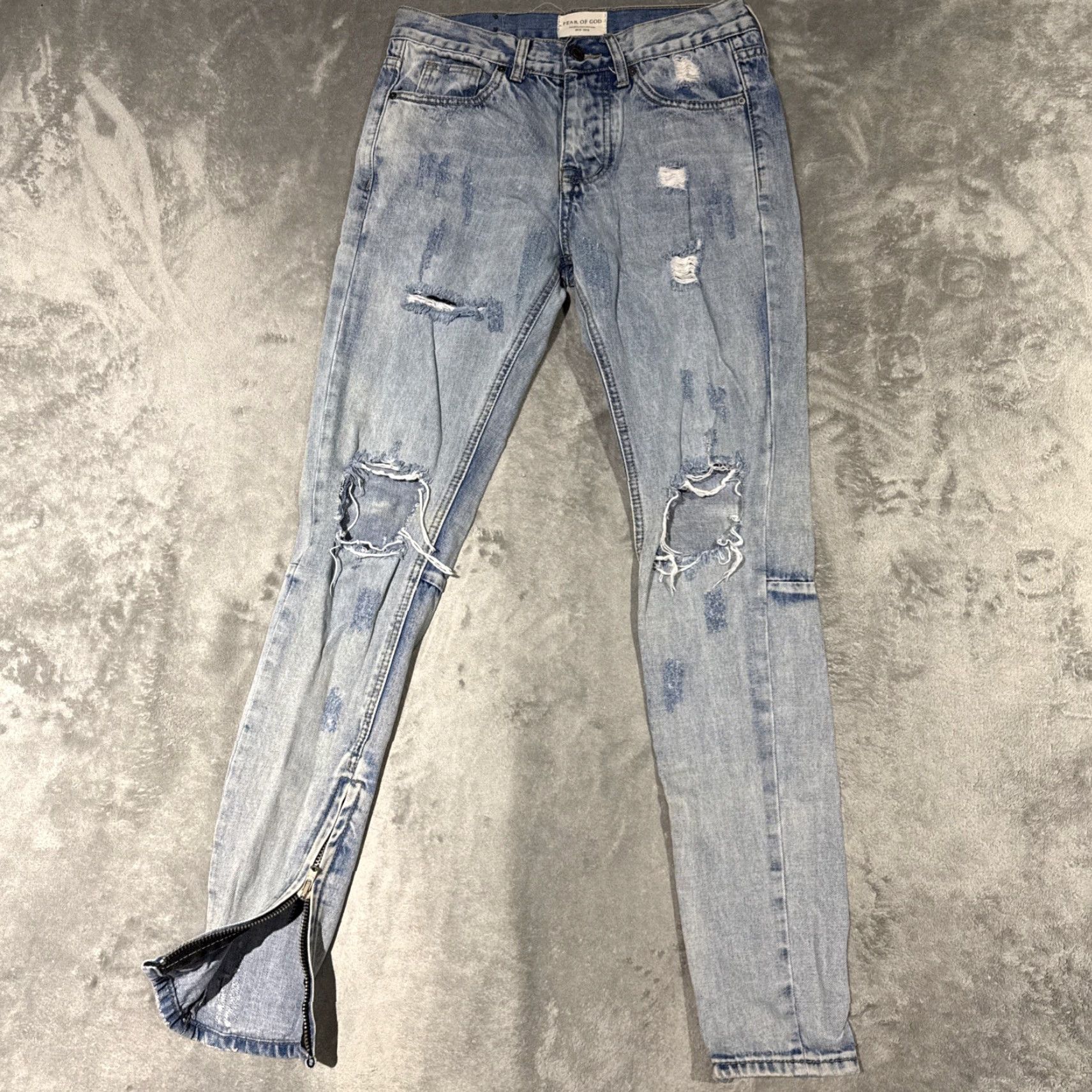 Fear of God Fear of God Jeans Mens 29 Fourth Collection 2015-2016 Distressed Denim Zip Ankle Blue Cotton Denim 90s Regular Skinny Inseam 32 Men Size US 29 - 2 Thumbnail