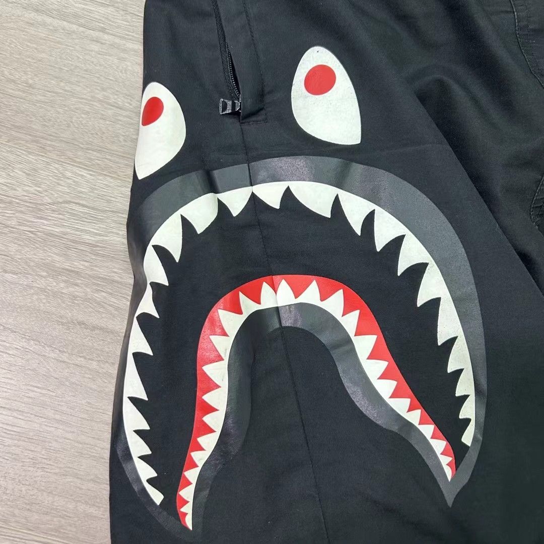 Bape BAPE SHARK SHORTS Size US 36 / EU 52 - 9 Thumbnail