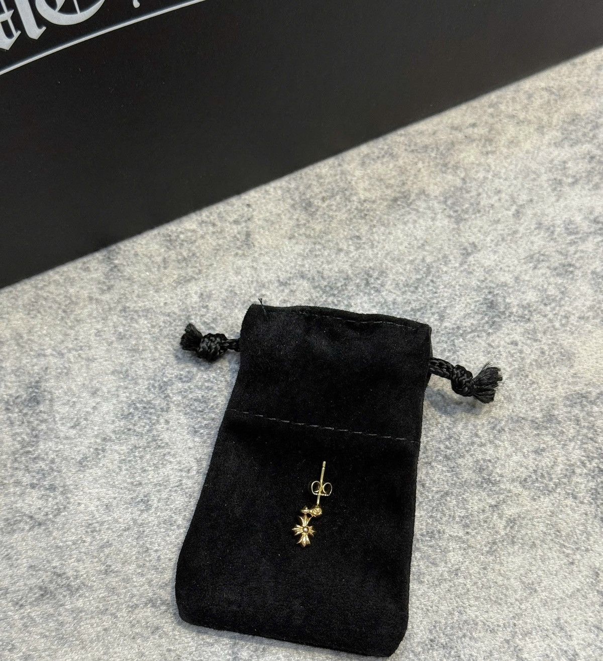 Chrome Hearts Chrome Hearts Tiny E gold earring Size ONE SIZE - 1 Thumbnail