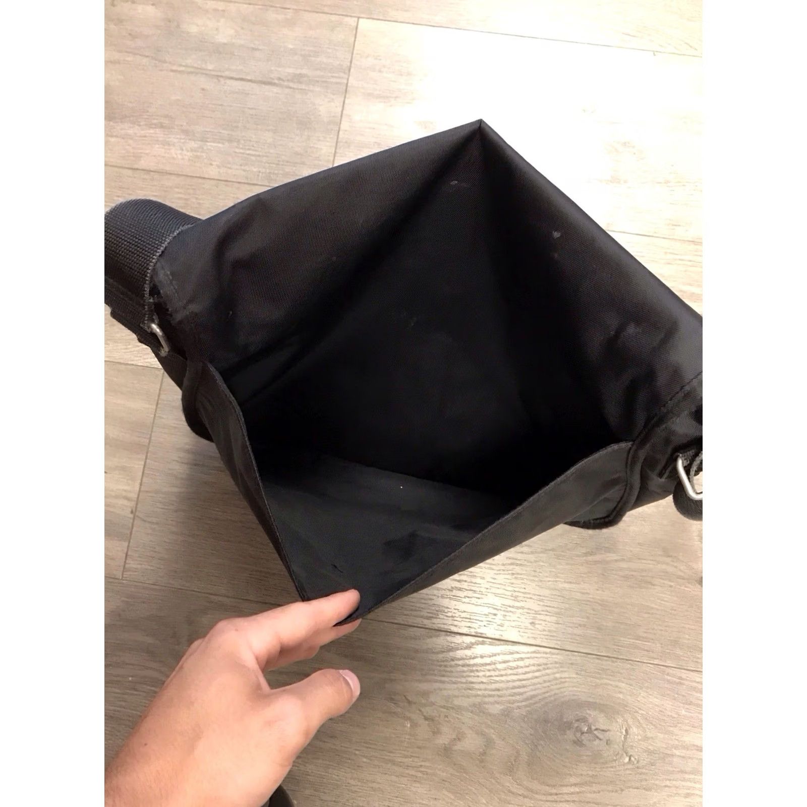 Ralph Lauren VINTAGE Ralph Lauren Polo Sport Shoulder Bag Crossbody Messenger Bag Black 17x13 Men Medium Polyester Zip Adjustable Strap Pockets 90s Sports Theme Size US M / EU 48-50 / 2 - 7 Thumbnail