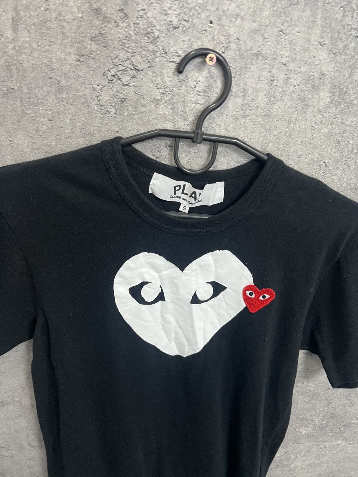 Comme des Garcons Comme des Garson Tee Big logo Size US S / EU 44-46 / 1 - 2 Thumbnail