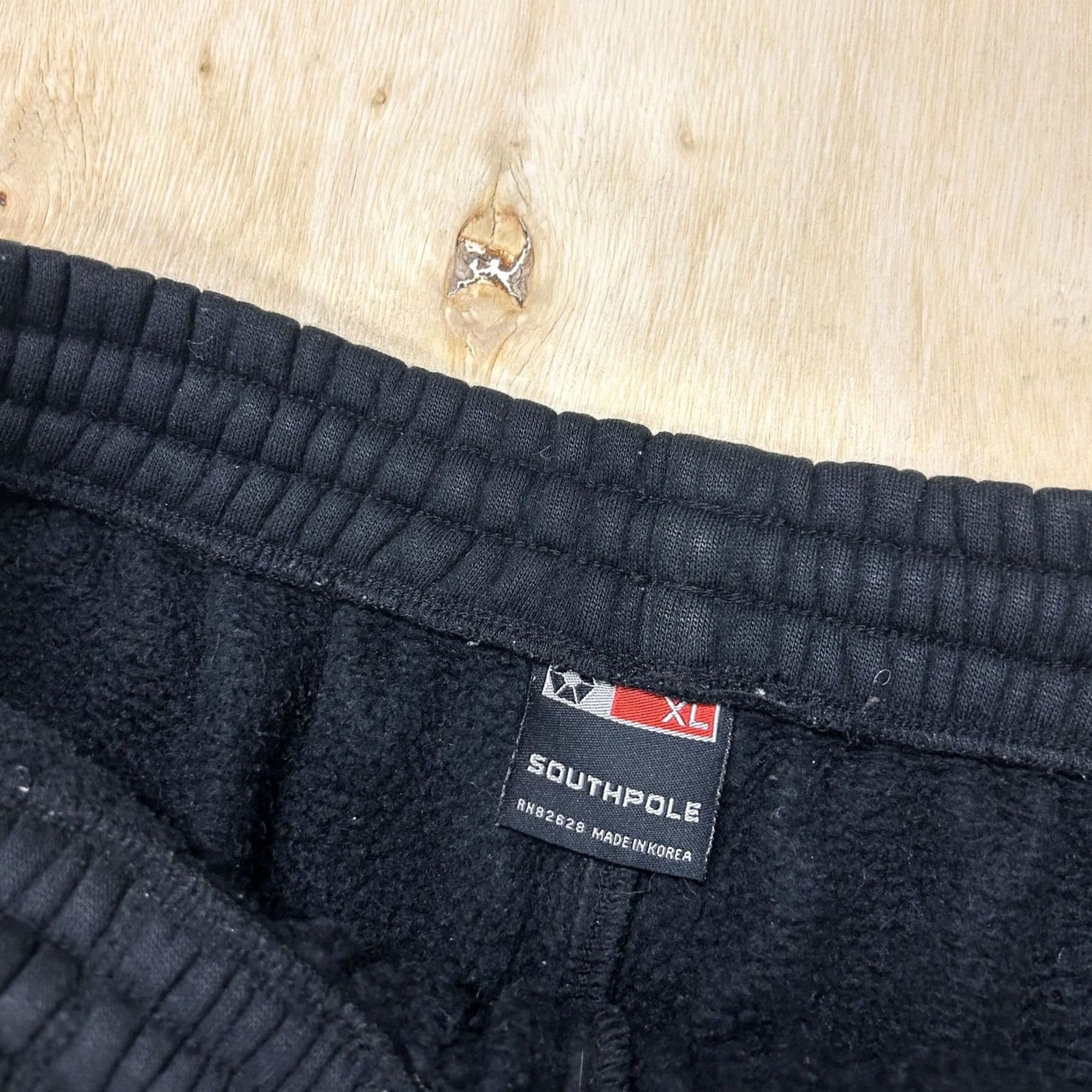 Southpole Southpole Cargo Shorts Mens XL Black Fleece Elastic Waist Drawstring Pockets Cargo Shorts Mens XL Black Fleece Elastic Waist Drawstring Pockets Size US 36 / EU 52 - 2 Thumbnail