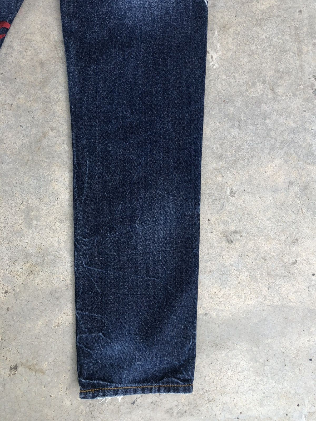 Karakuri Tamashii Karakuri Tamashii Embroidered Jeans Distressed Size US 31 - 12 Thumbnail