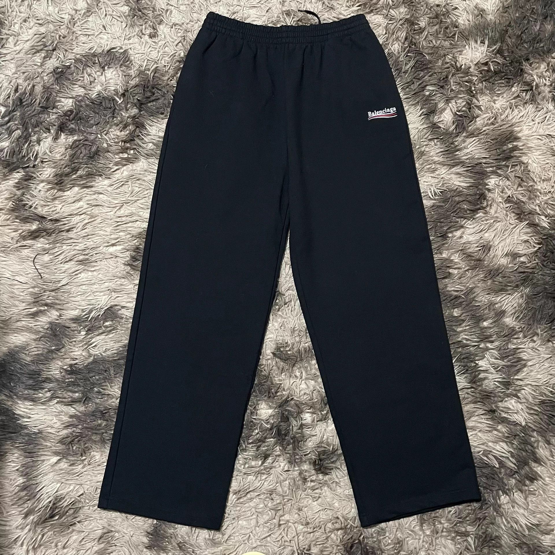 Balenciaga Balenciaga Coca-Cola Embroidered Baggy Sweatpants Size 26" / US 2 / IT 38 - 1 Thumbnail