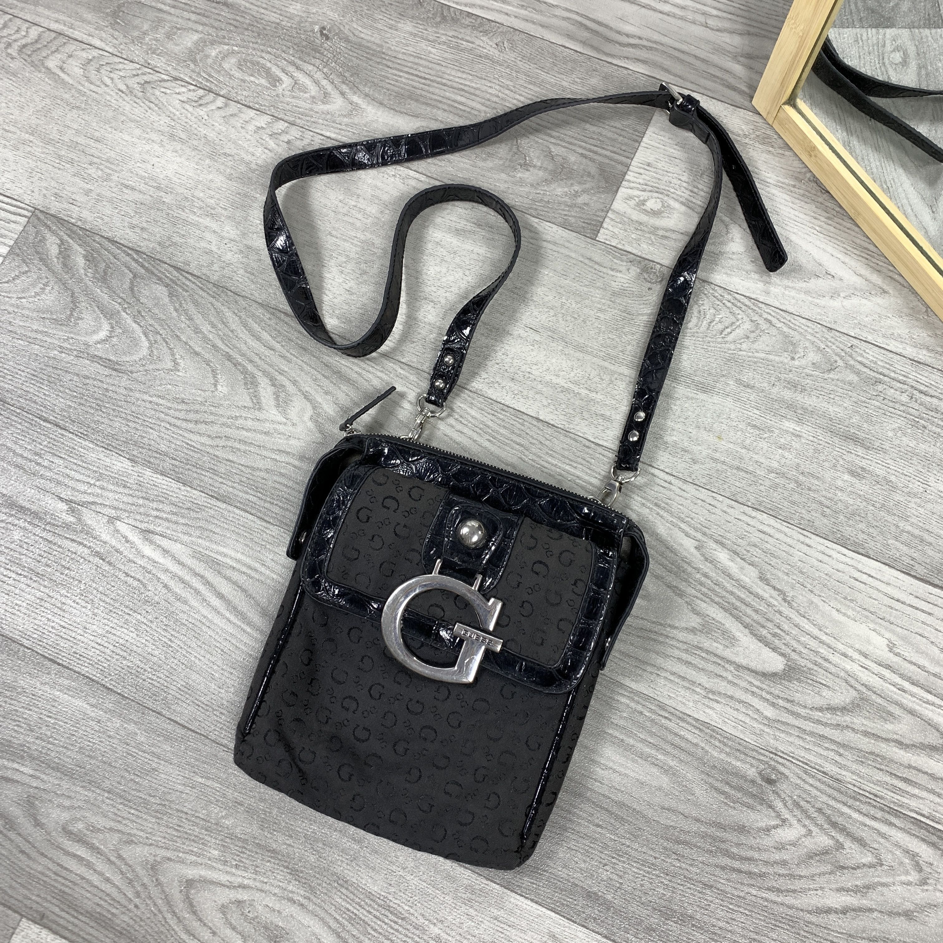Guess Vintage Guess Y2K Black Crossbody Shoulder Metal G Bag Size ONE SIZE - 6 Thumbnail