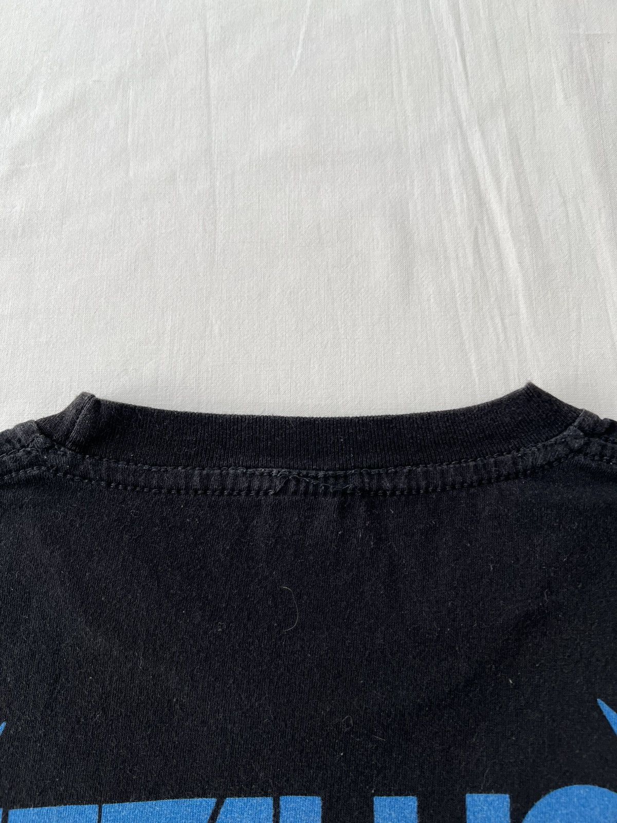 Band Tees Vintage 2000s Metallica Ride The Lightning Black T-shirt Size US L / EU 52-54 / 3 - 17 Thumbnail
