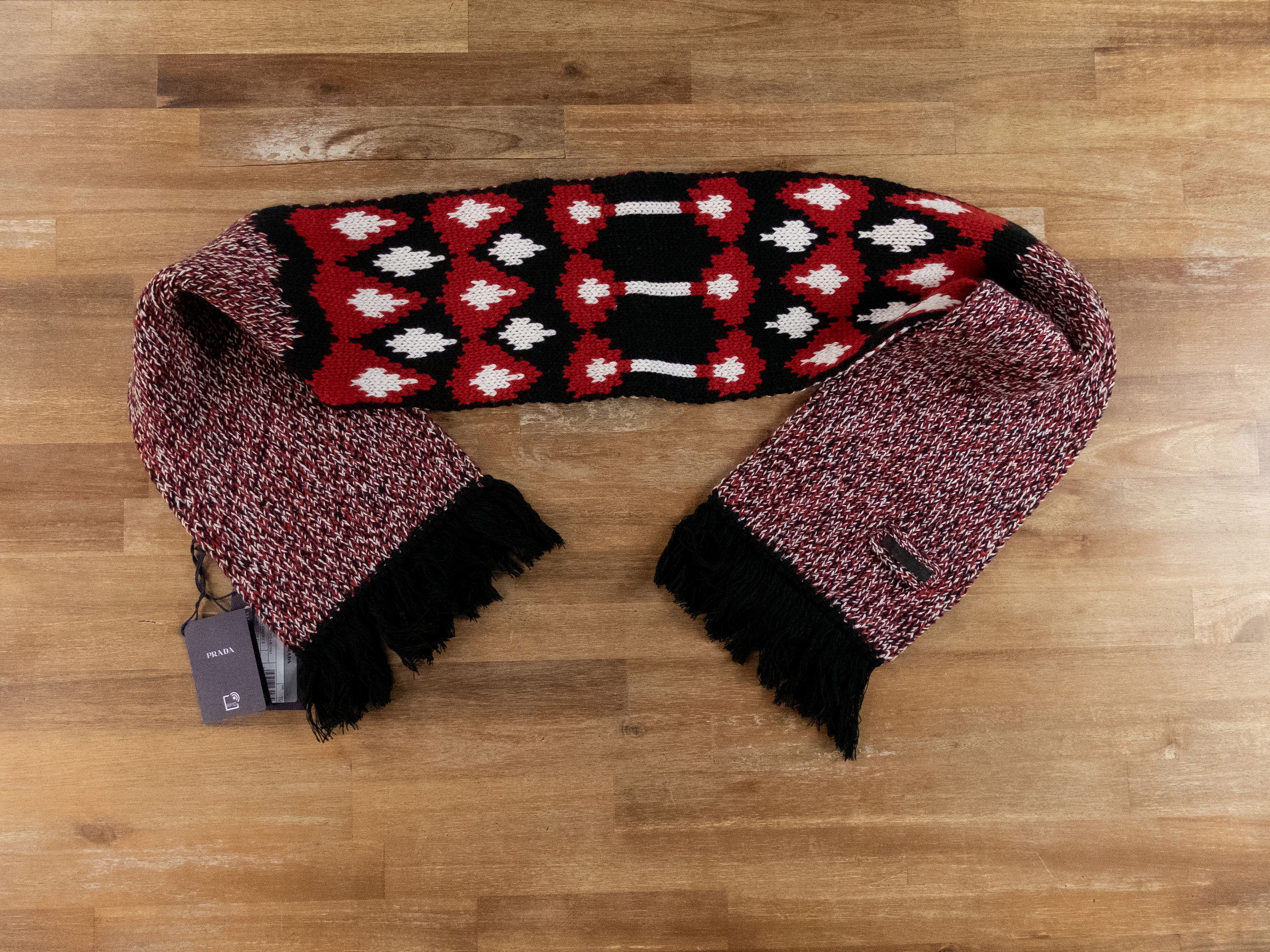 Prada PRADA red black white wool cashmere fringe scarf authentic Size ONE SIZE - 5 Thumbnail