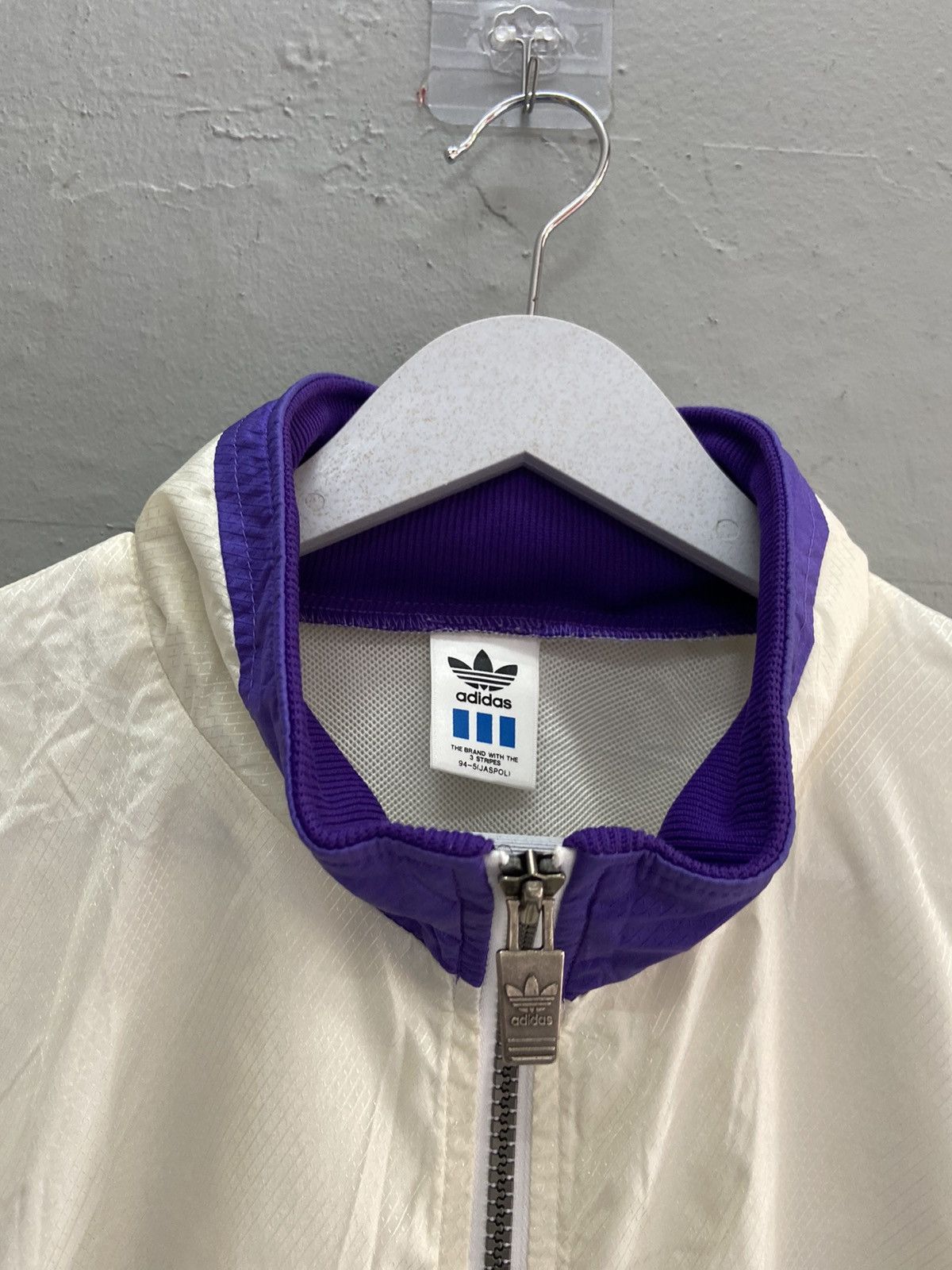 Adidas ADIDAS 90’S VINTAGE LIGHT JACKET Size US L / EU 52-54 / 3 - 6 Thumbnail