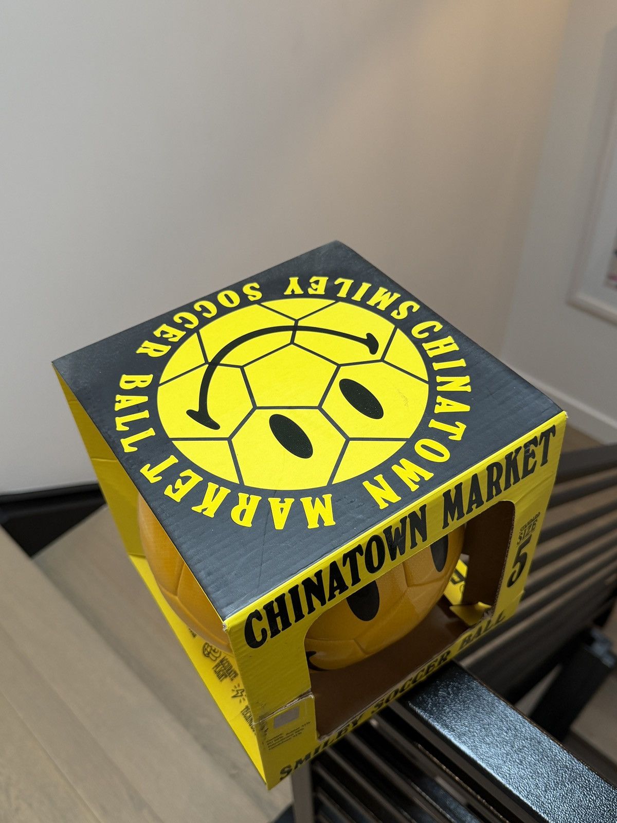 Market MARKET YELLOW SOCCERBALL Size ONE SIZE - 2 Thumbnail