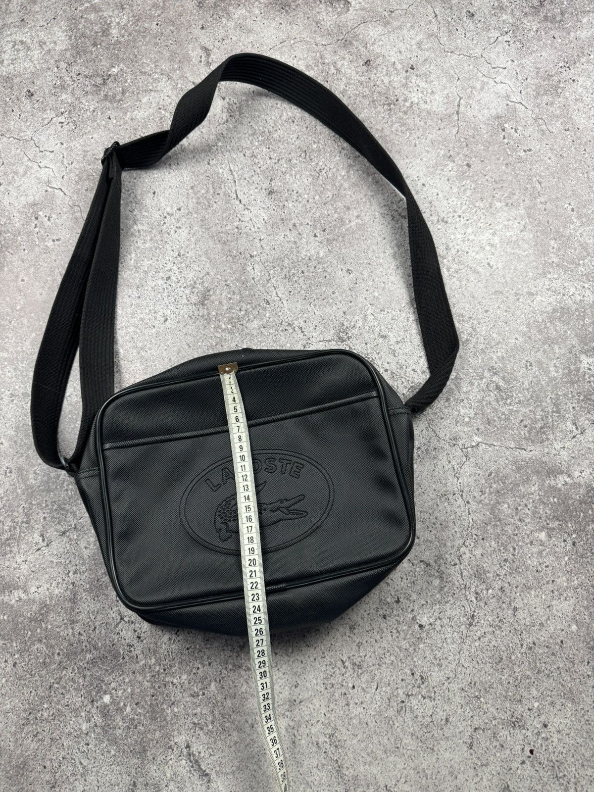 Lacoste Vintage Lacoste big logo Messenger Bag supreme style rareY2k Size ONE SIZE - 2 Thumbnail
