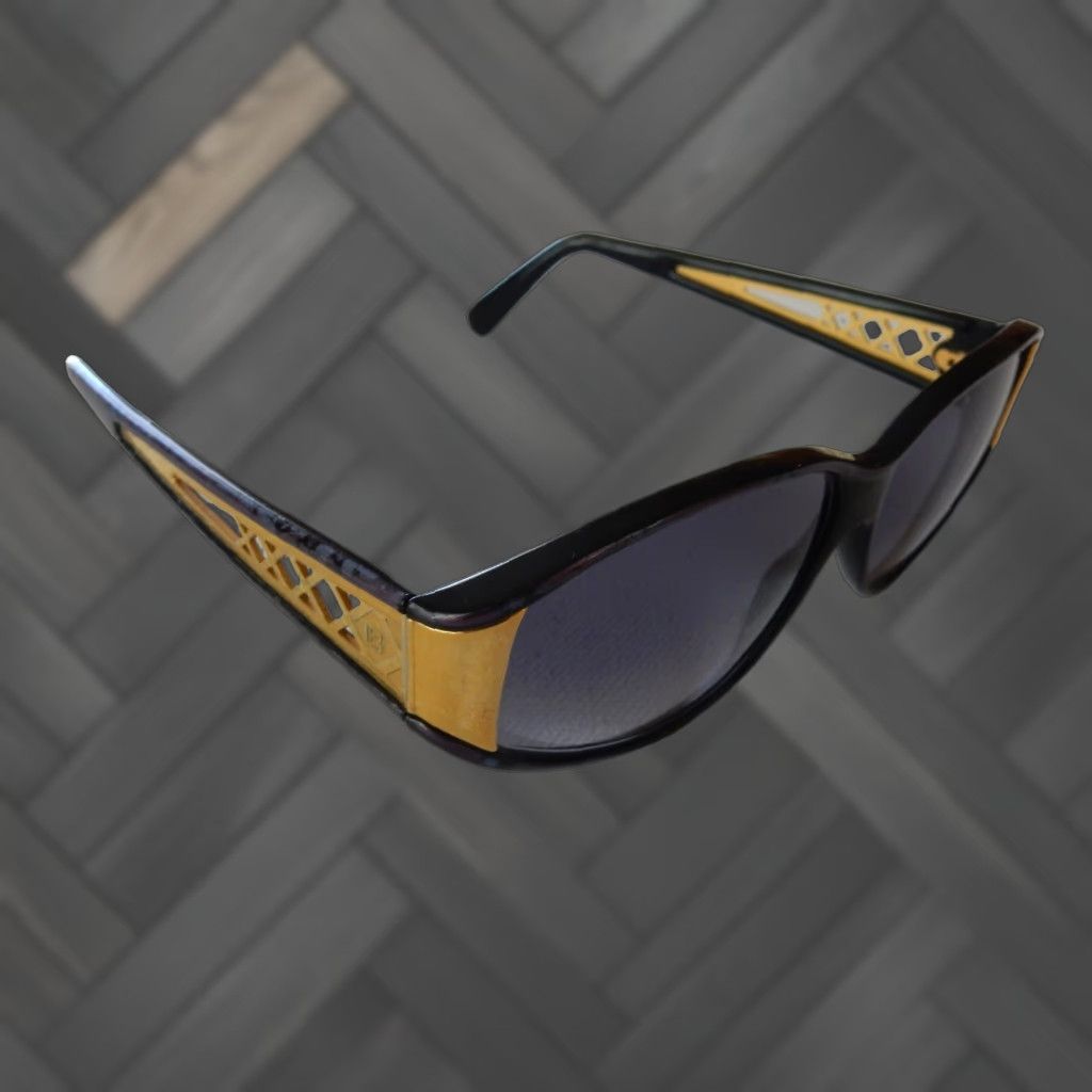 VINTAGE Laura Biagiotti Sunglasses Women Gold Purple