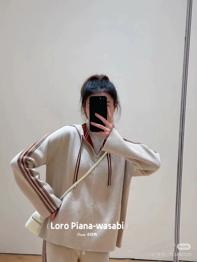 Loro Piana LORO PIANA A small cashmere cardigan Size S / US 4 / IT 40 - 7 Thumbnail