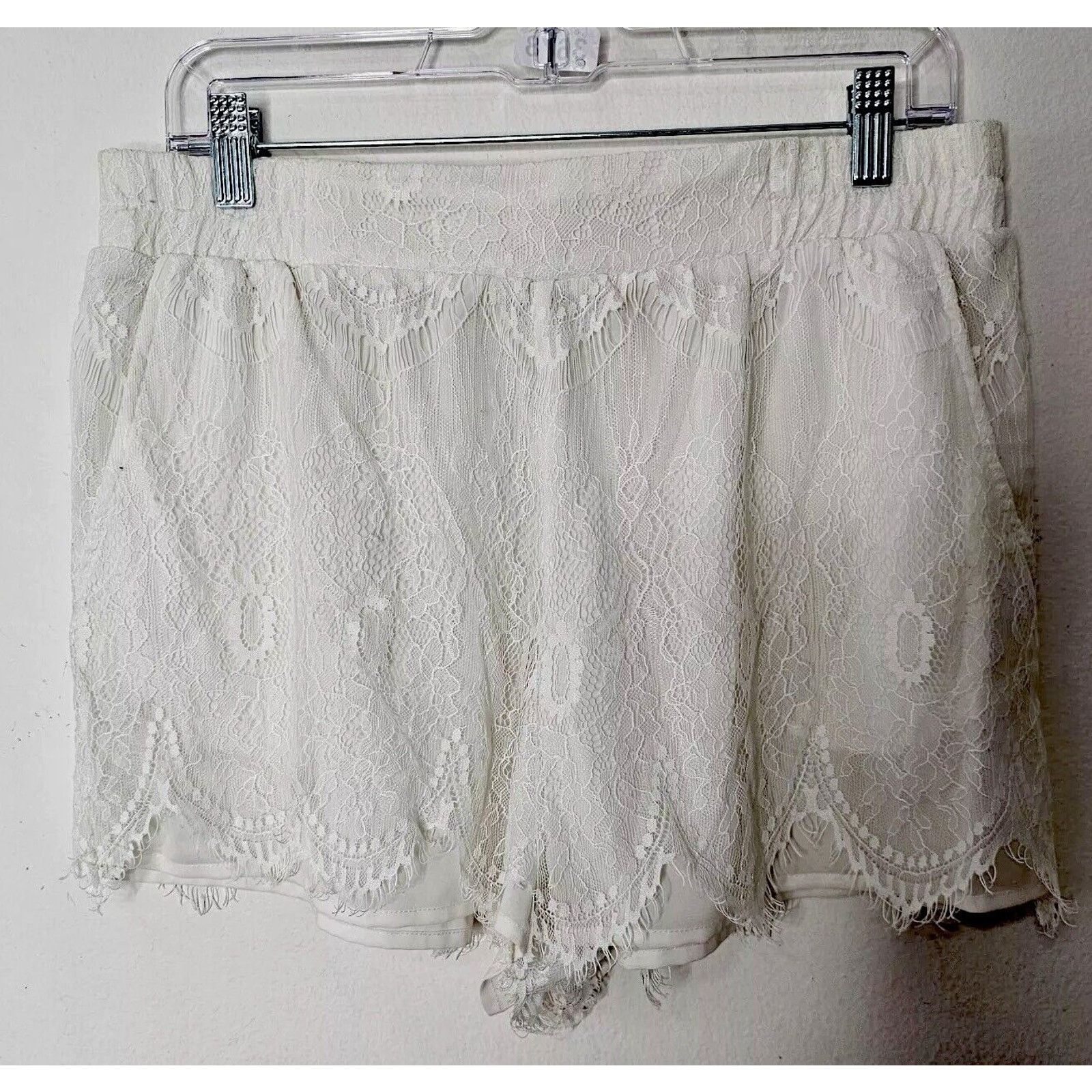Other S.Y.L.K. Ivory Lace Raw Hem Elastic Waistband Lined Shorts L Size 34" / US 12 / IT 48 - 3 Thumbnail
