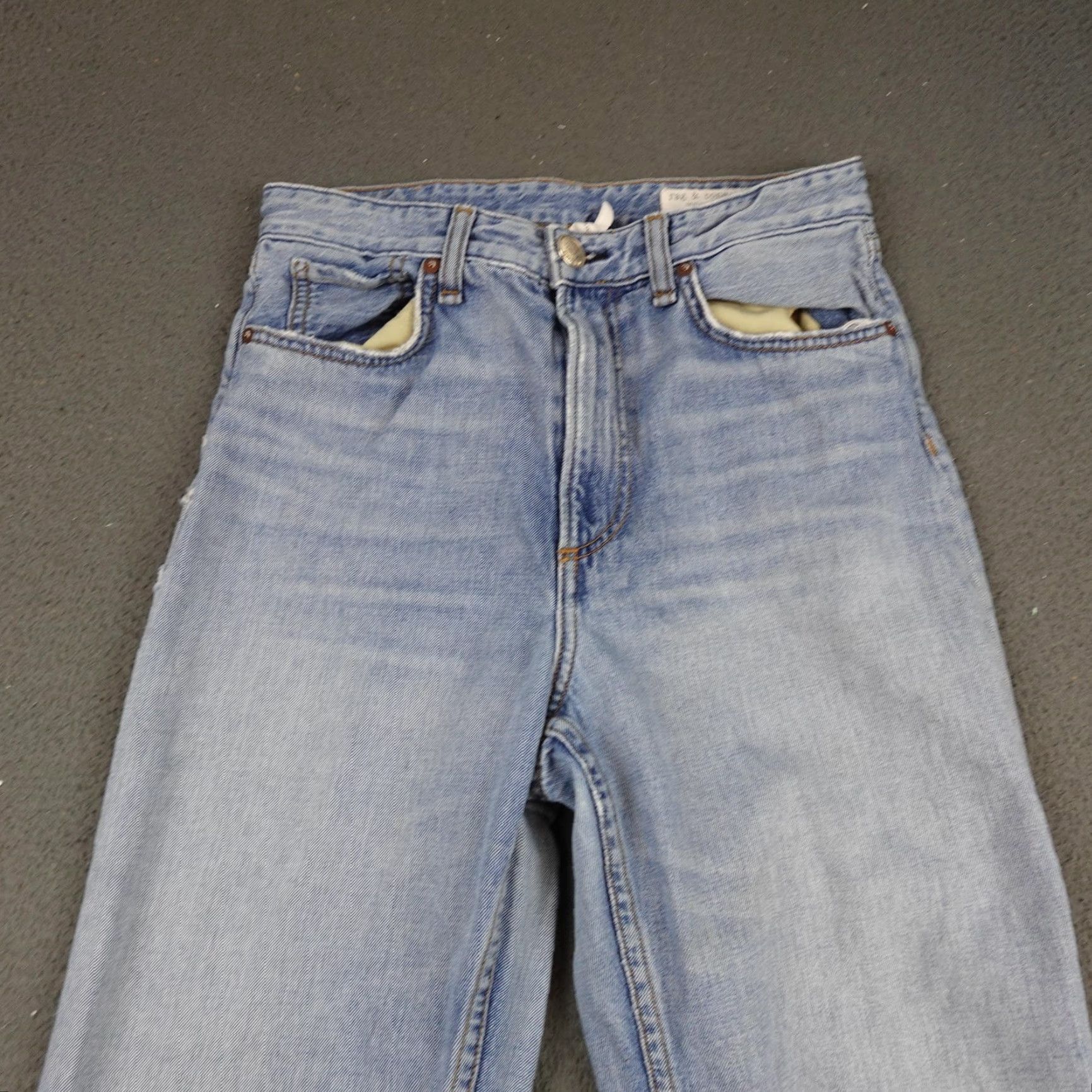 Rag & Bone Rag & bone Ruth Super High Rise Straight Jeans Womens 27 Blue Distressed Raw Hem Size 27" / US 4 / IT 40 - 3 Thumbnail