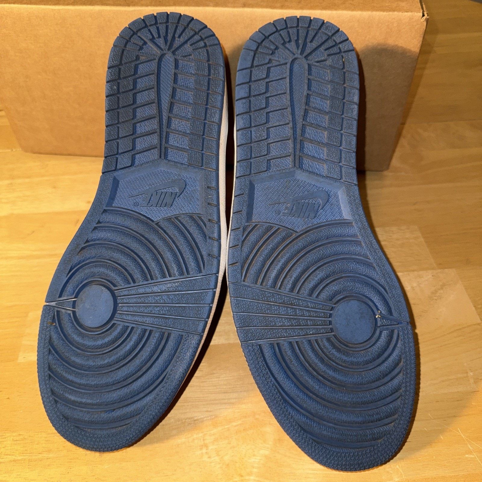 Jordan Brand Air Jordan 1 High OG "Dark Marina Blue" Black Blue555088-404 Size US 12 / EU 45 - 6 Thumbnail