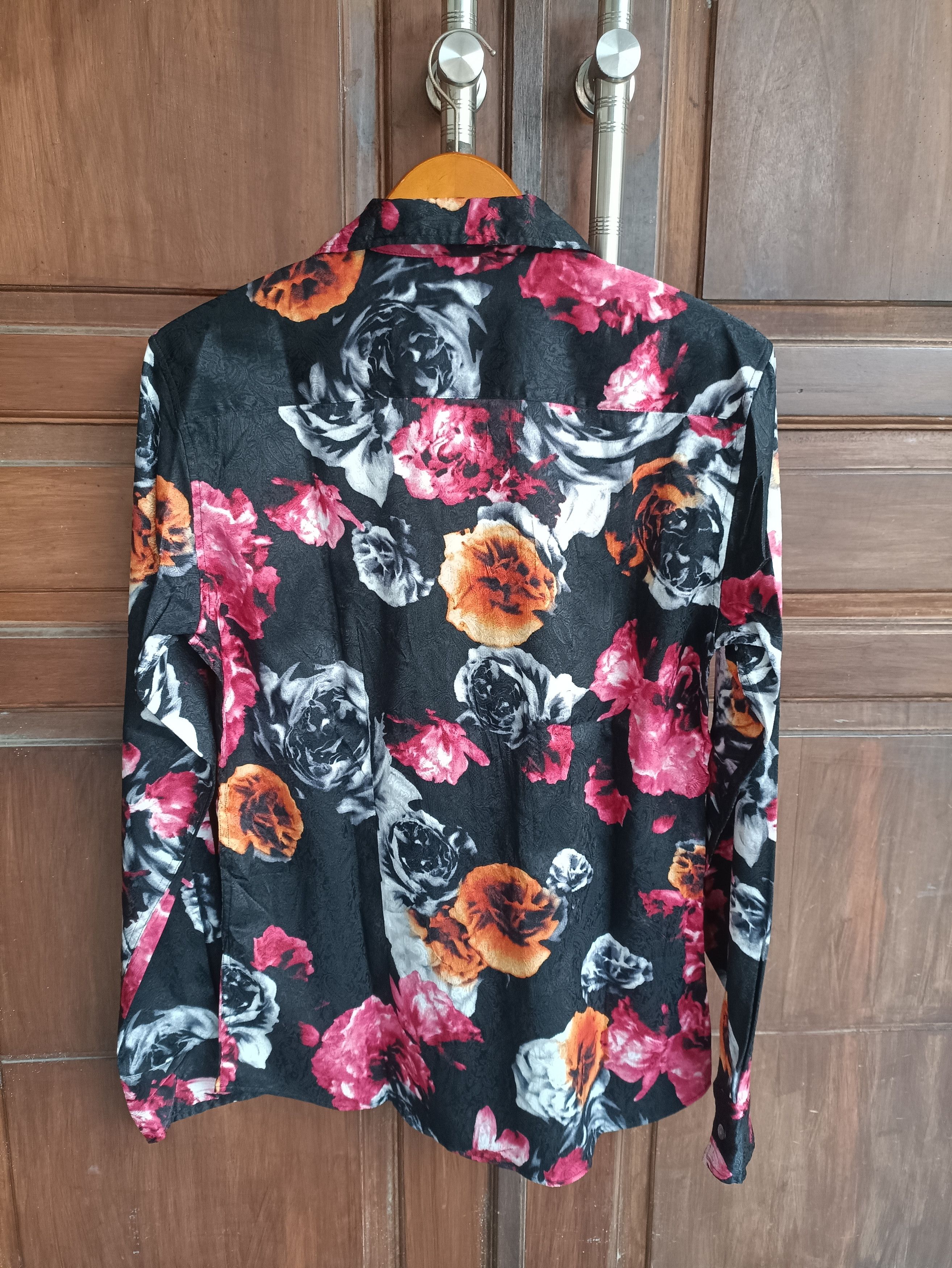 Tornado Mart Tornado Mart tops flower patern Size L / US 10 / IT 46 - 2 Thumbnail