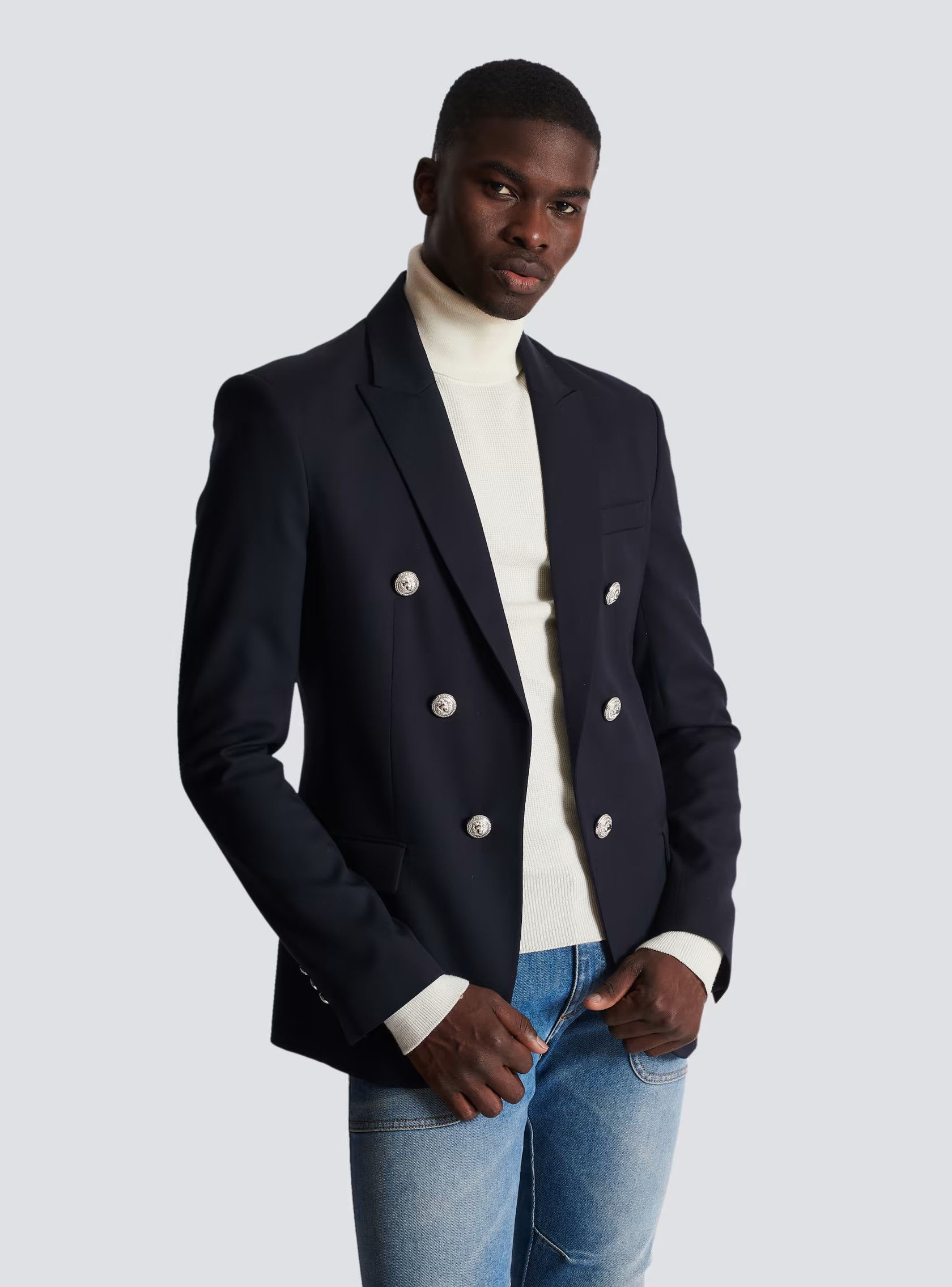 Balmain o1s1wg110125 6-Button Wool Jacket in Navy Blue Size US S / EU 44-46 / 1 - 6 Thumbnail