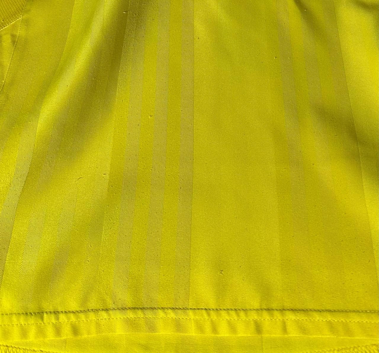 Nike Arsenal 2005 - 2006 Away football shirt Jersey Nike soccer Size US S / EU 44-46 / 1 - 4 Thumbnail