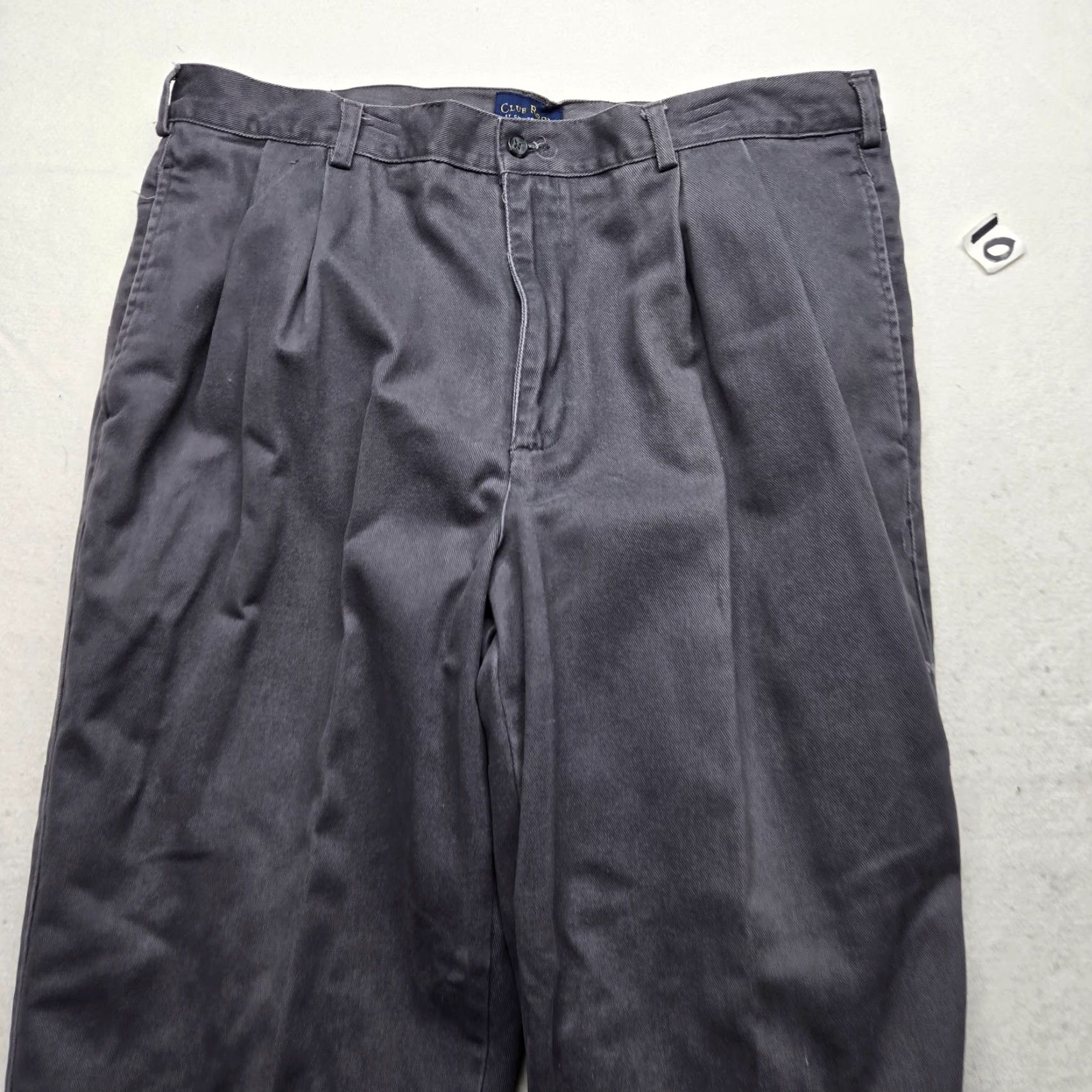 Club Room Club Room Jeans Adult Men Denim Pants Black 100% Cotton size 40 X 30 5-Pocket Design Inseam 32 Regular Jeans Mens Black Denim Pants Size US 40 / EU 56 - 2 Thumbnail