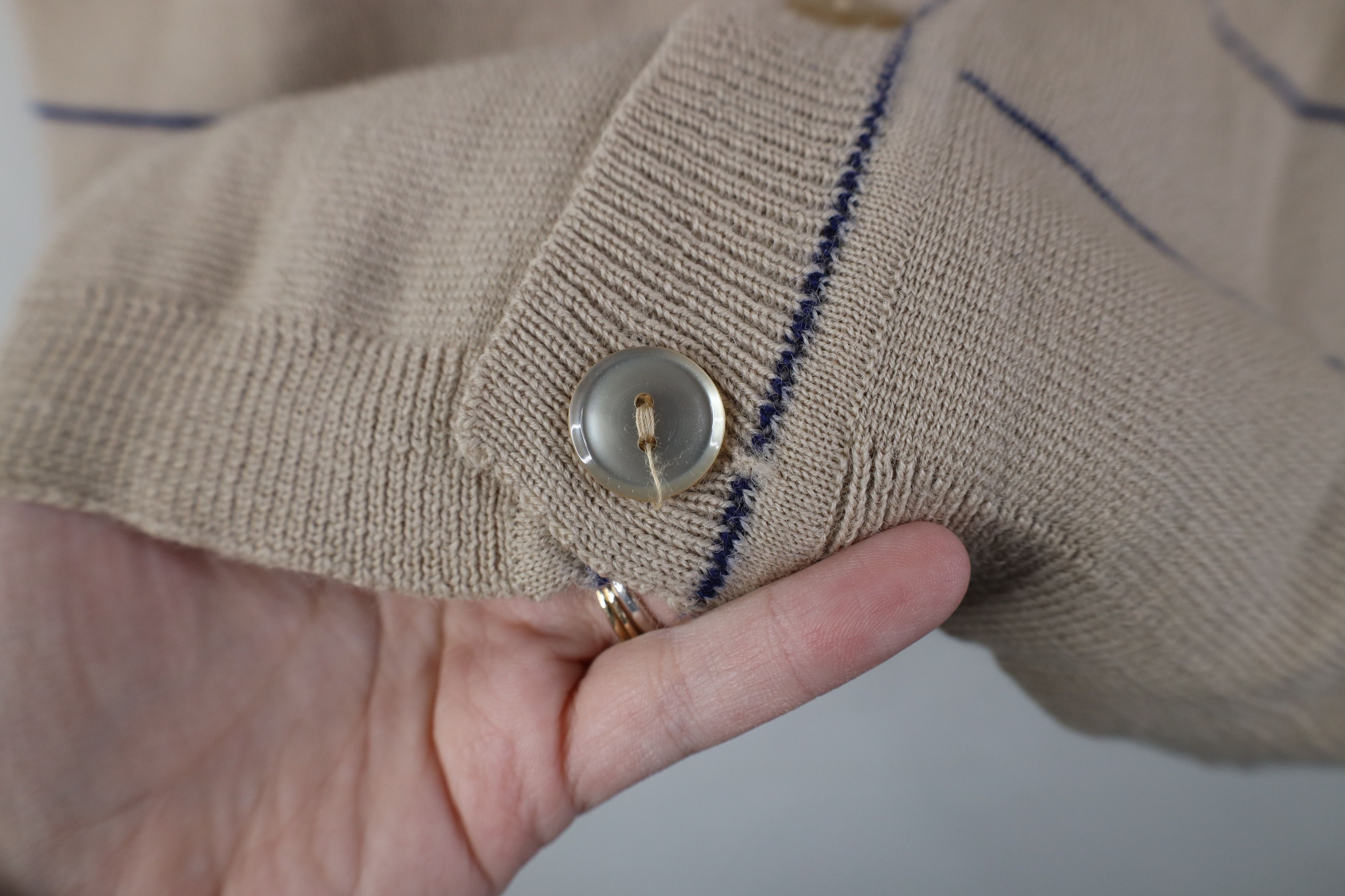 Vintage Vintage 50s 60s Streetwear Striped Cardigan Sweater Vest Size US S / EU 44-46 / 1 - 7 Thumbnail