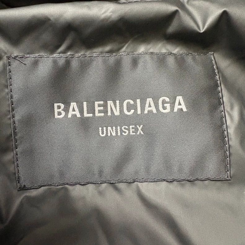 Balenciaga Balenciaga Letter printing with down jacket coat robe show Size US L / EU 52-54 / 3 - 4 Thumbnail