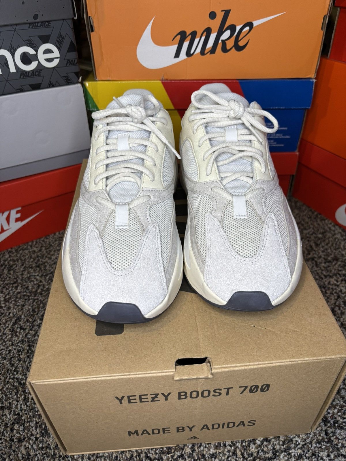 Adidas × Kanye West Adidas Yeezy Boost 700 ‘analog’ 2023 Size US 11 / EU 44 - 4 Thumbnail