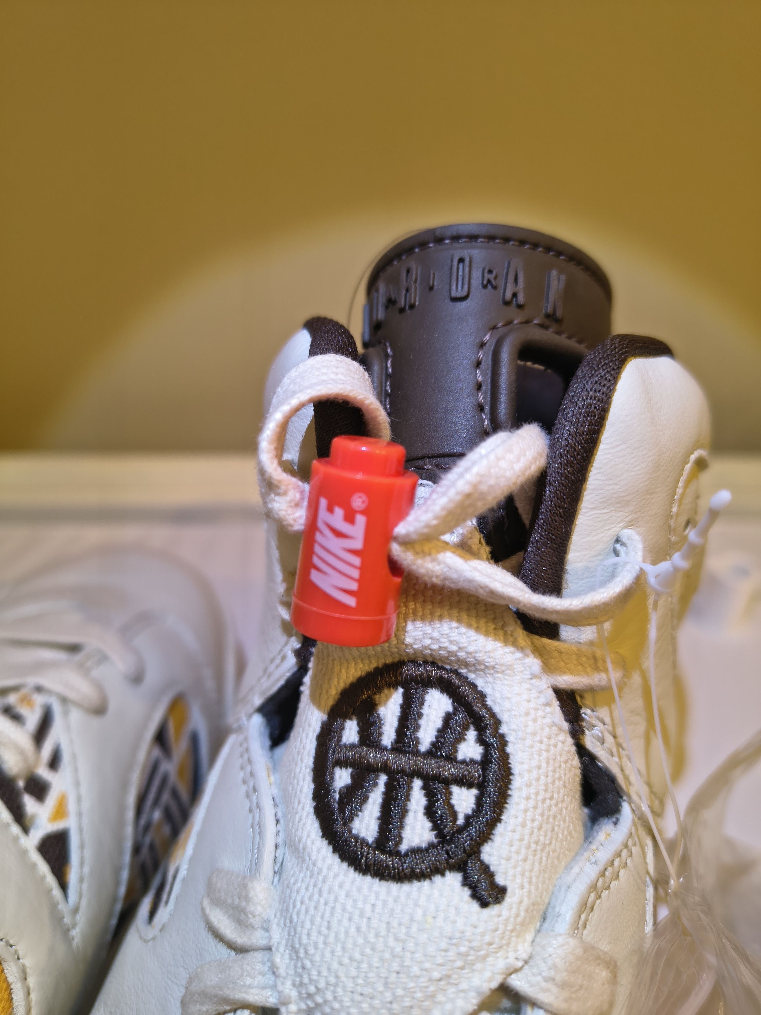Nike Air Jordan 6 Retro GS "Quai 54" - Sail/Gum BRAND NEW No Box Size US 6 / EU 39 - 7 Thumbnail