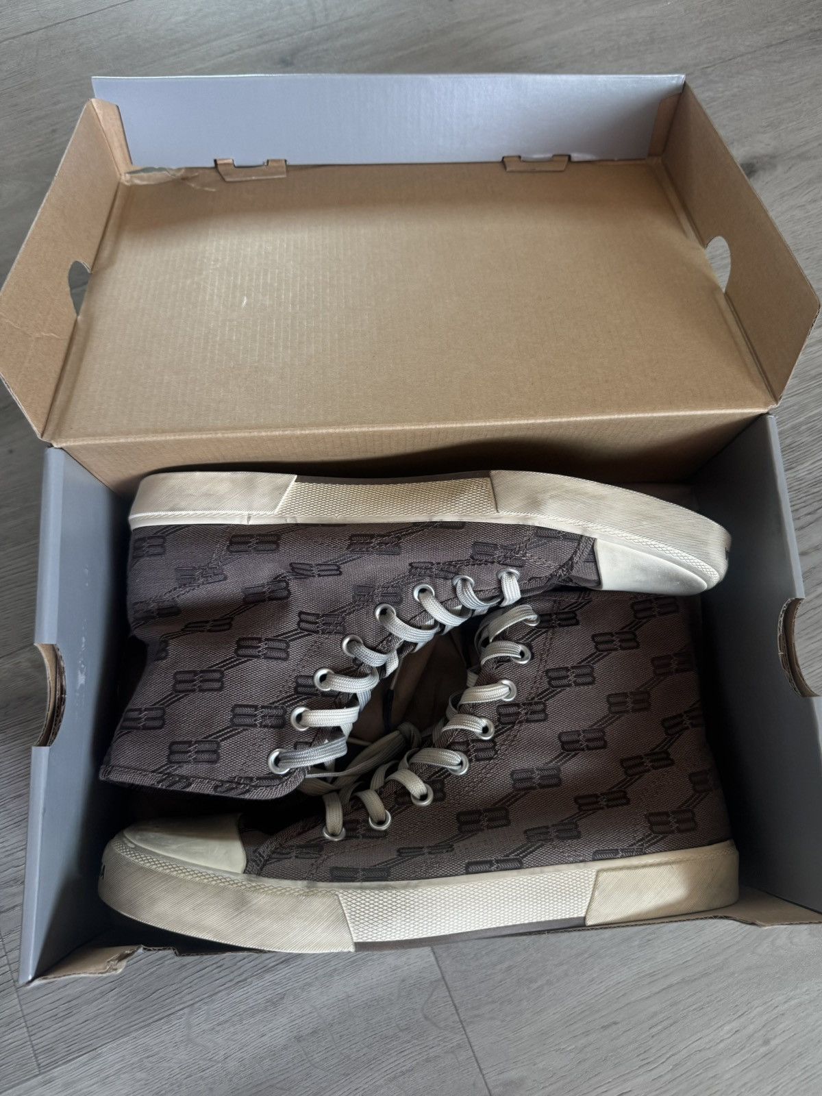 Balenciaga Balenciaga Paris High Top Sneaker Size US 12 / EU 45 - 9 Thumbnail