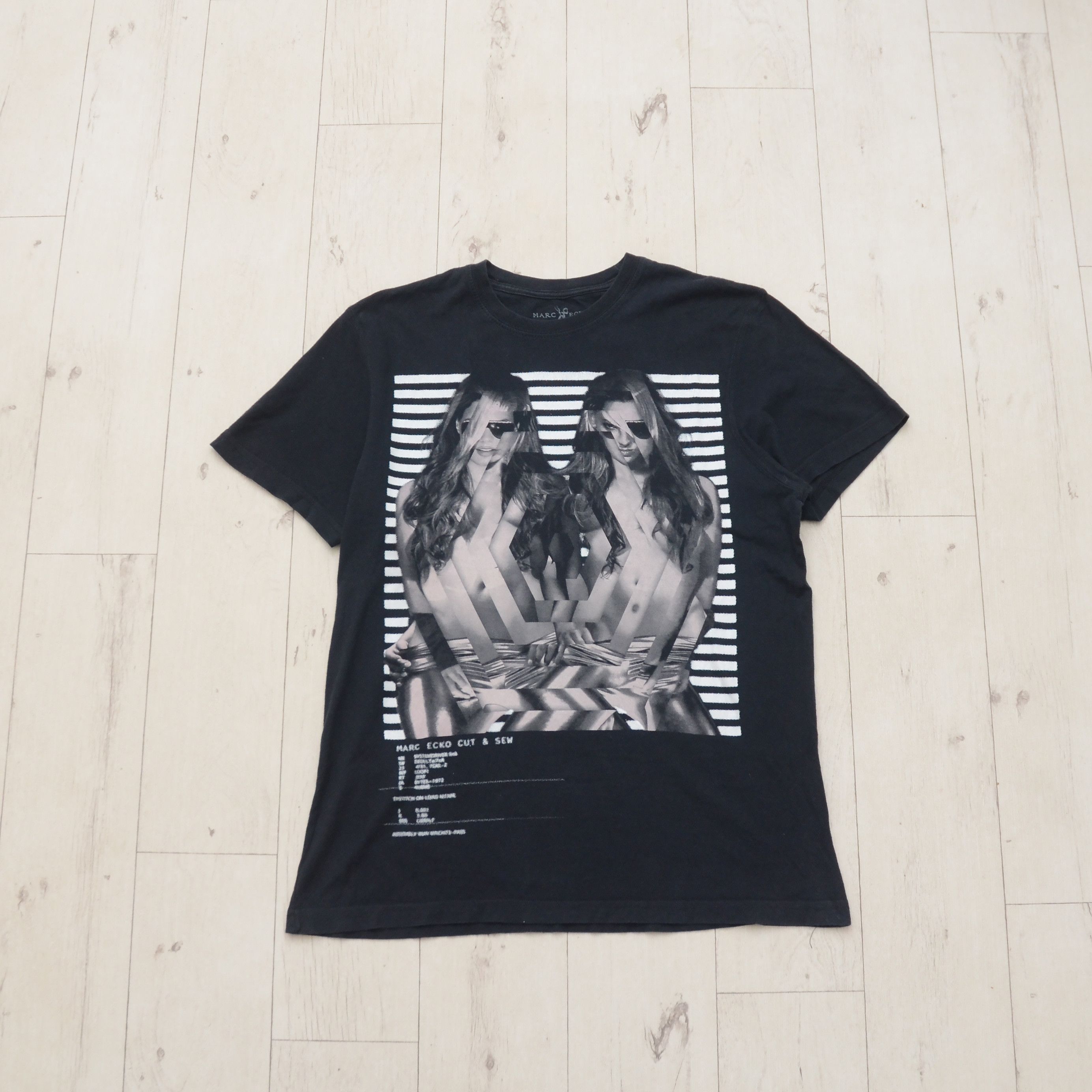Marc Ecko Marc Ecko Cut Sew Sexy Girl Porn Print Y2K Graphic T-Shirt Size US M / EU 48-50 / 2 - 1 Thumbnail