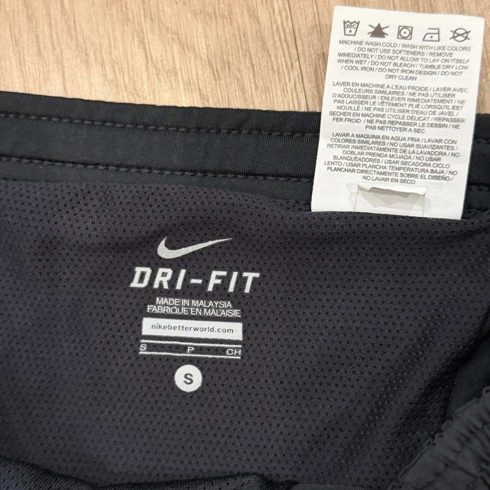 Nike Nike Running Dri-Fit Athletic Soccer Shorts Mens SM Size US 30 / EU 46 - 2 Thumbnail