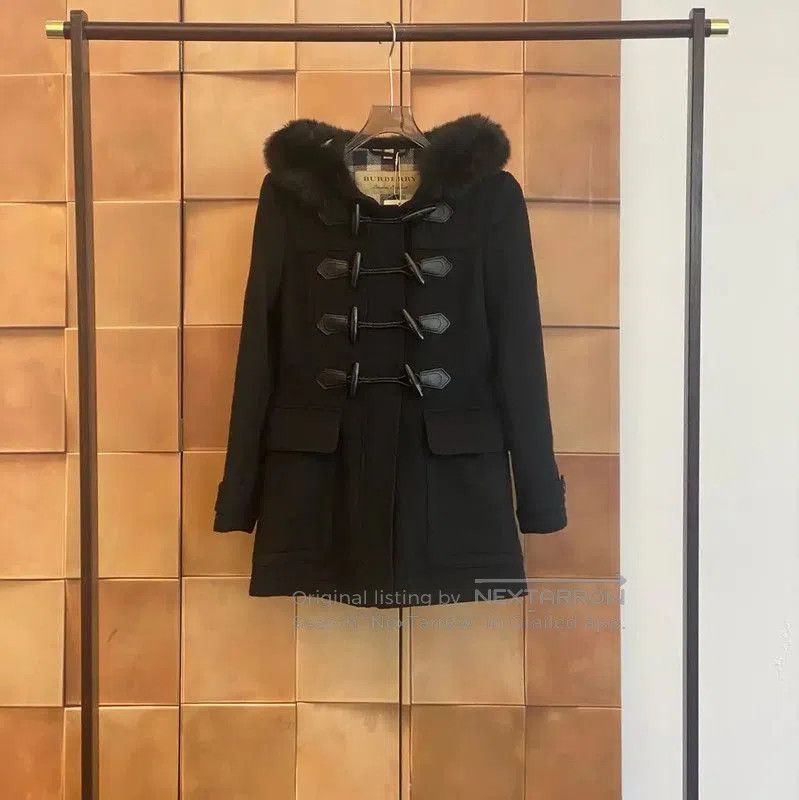 Burberry Burberry Women's Black Wool Coat. Size S / US 4 / IT 40 - 1 Thumbnail
