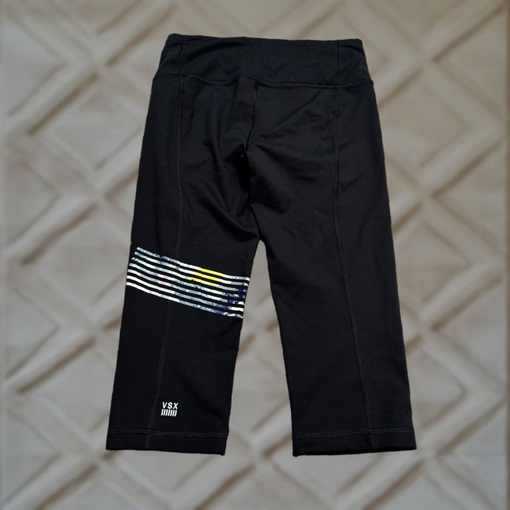 Victoria's Secret VINTAGE Victoria's Secret VSX Sport Knockout Crop Active Leggings Women S Black NWOT Size 28" / US 6 / IT 42 - 1 Thumbnail