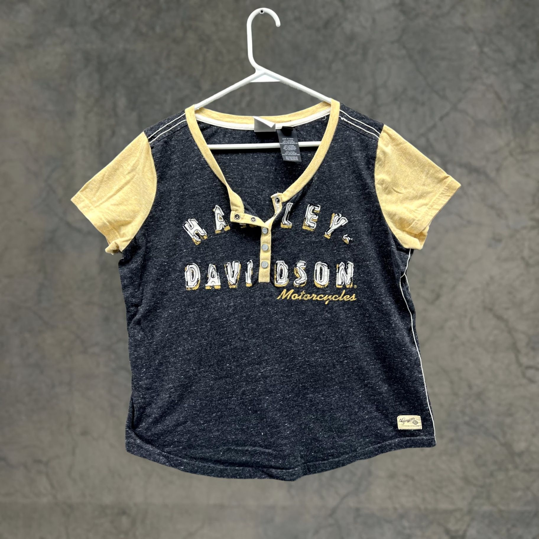 Harley Davidson Harley-Davidson Shirt Womens Medium Gray Yellow Ringer Henley Short Sleeve Top Size M / US 6-8 / IT 42-44 - 1 Thumbnail