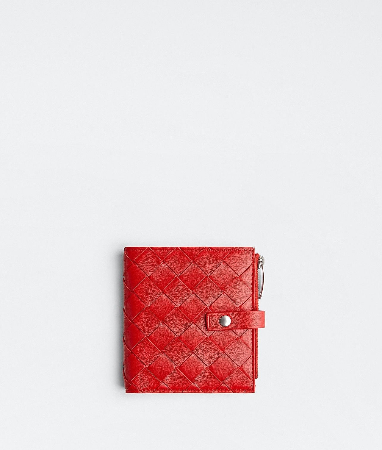 o1n1vont0624 Size: OS / Leather Folding Wallet in Red